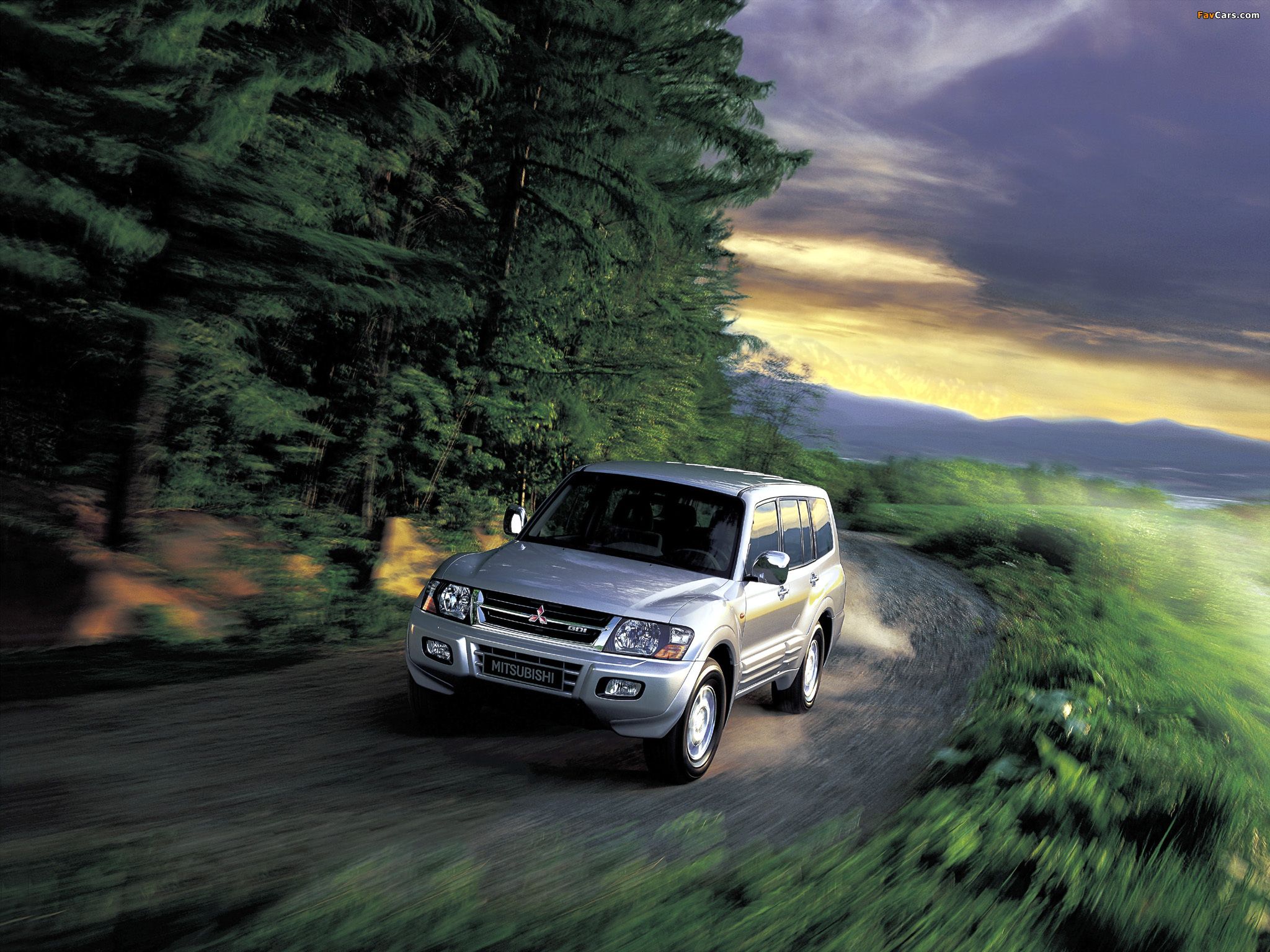 Mitsubishi Pajero Wallpapers K Hd Mitsubishi Pajero Backgrounds On