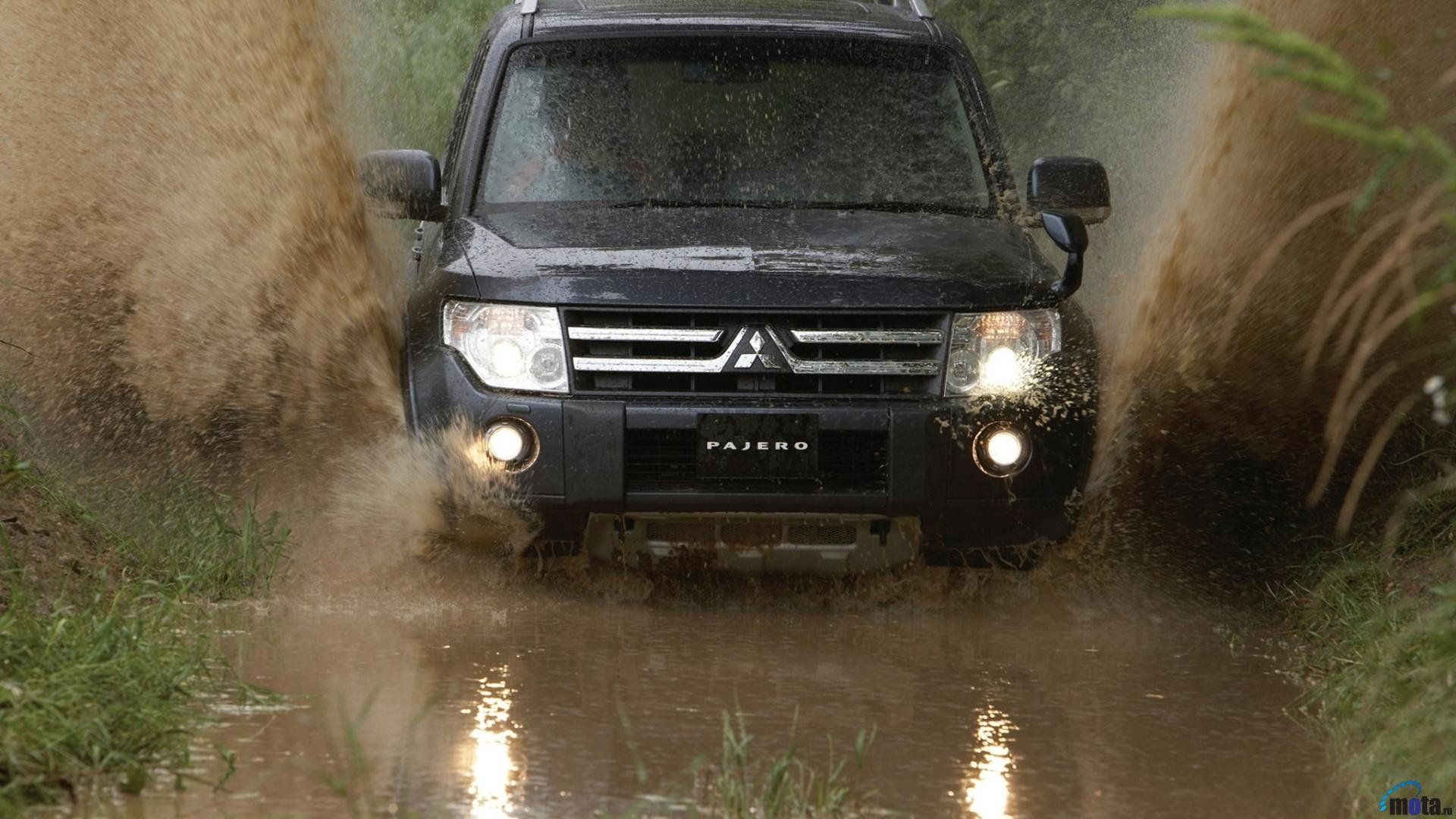 Mitsubishi Pajero Wallpapers K Hd Mitsubishi Pajero Backgrounds On