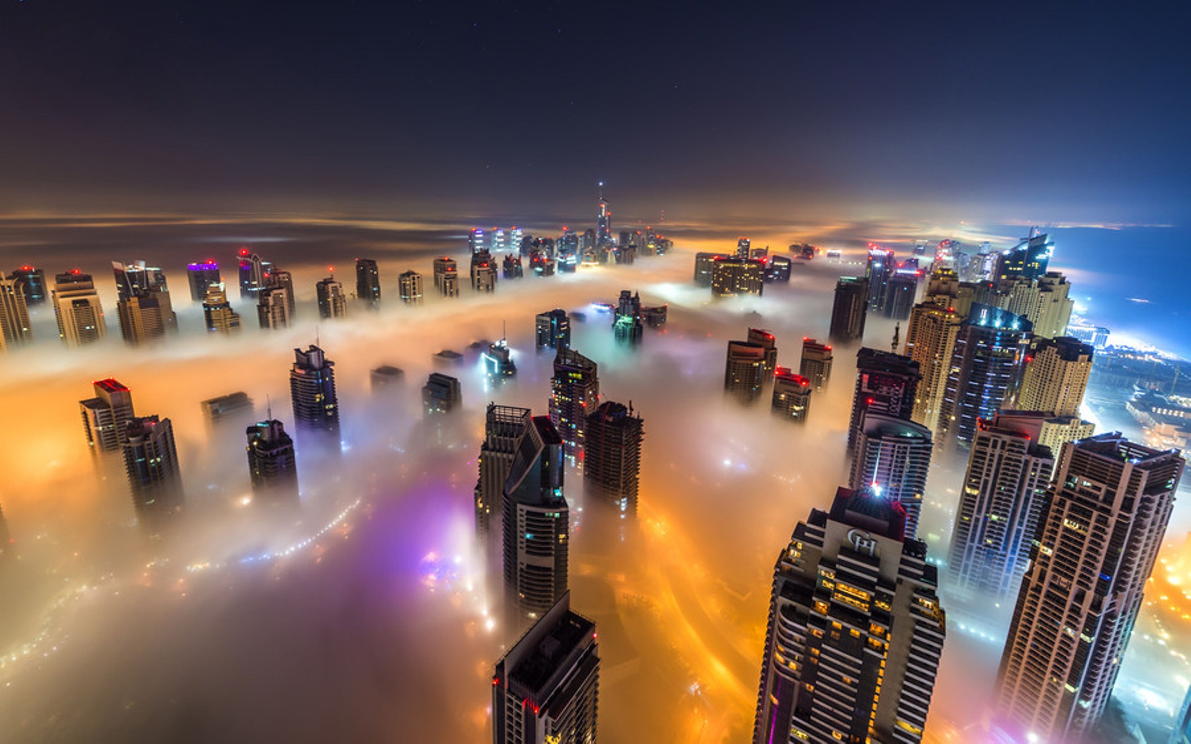 Свет над городом. Дубай Сити. Дубай высотки ночью. Мегаполис Дубай ночной. Ночной Дубай 4к.