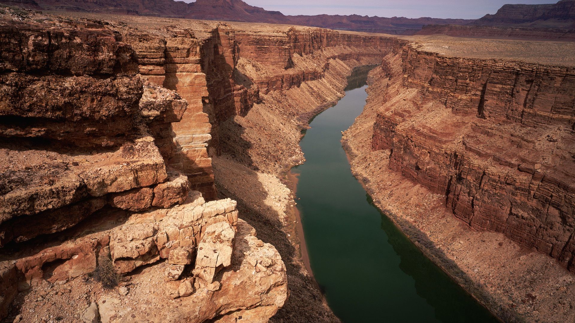 Река с каньонами 8 букв. Grand-Canyon - Гранд-каньон (большой каньон). Гранд-каньон национальный парк река Колорадо. Гранд-каньон национальный парк ущелье реки Колорадо. Каньон в штате Аризона.