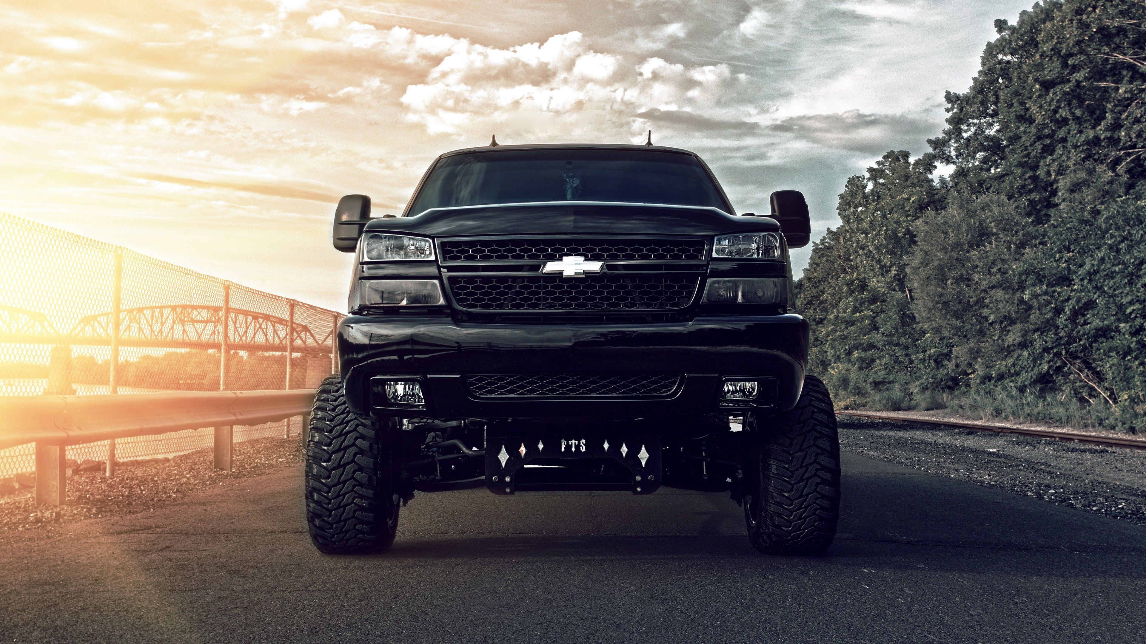 Chevy Truck Wallpapers 4k Hd Chevy Truck Backgrounds On Wallpaperbat