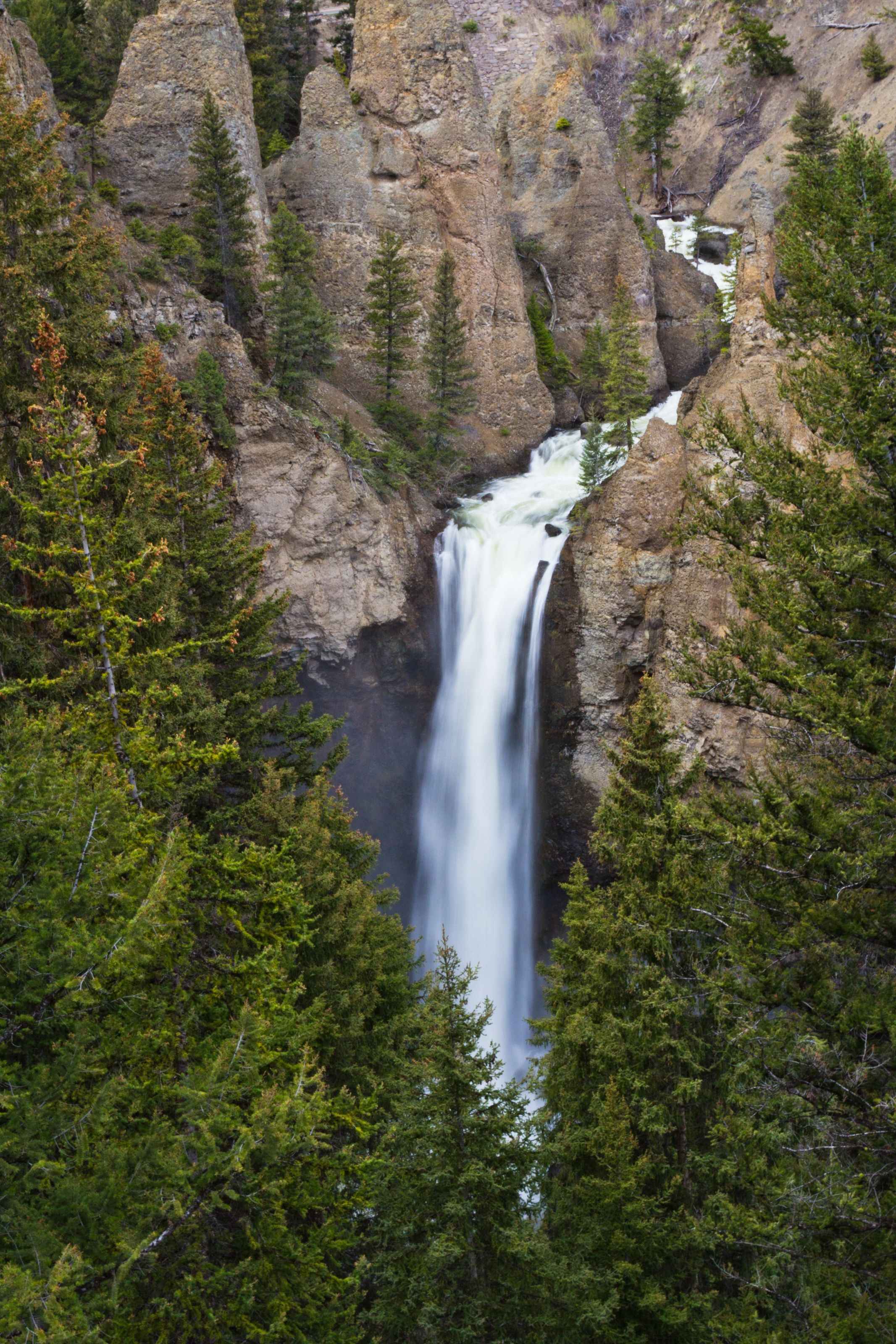 Yellowstone Wallpapers - 4k, HD Yellowstone Backgrounds on WallpaperBat