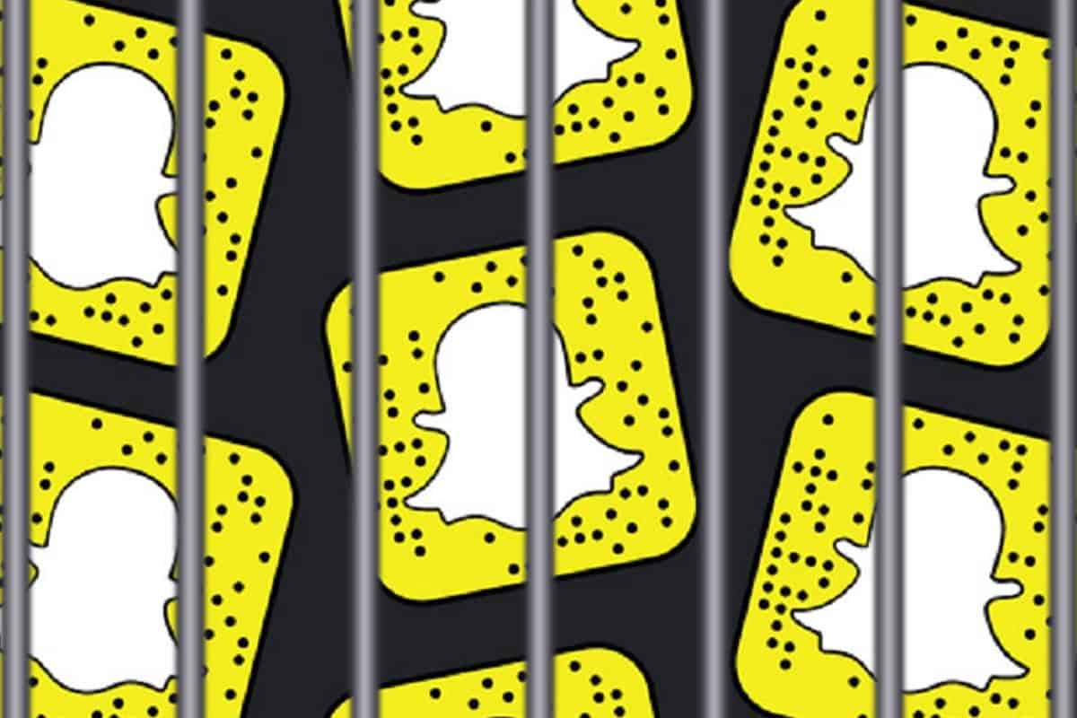 Snapchat Wallpapers 4k HD Snapchat Backgrounds On WallpaperBat snapchat-wallpapers-4k-hd-snapchat-backgrounds-on-wallpaperbat