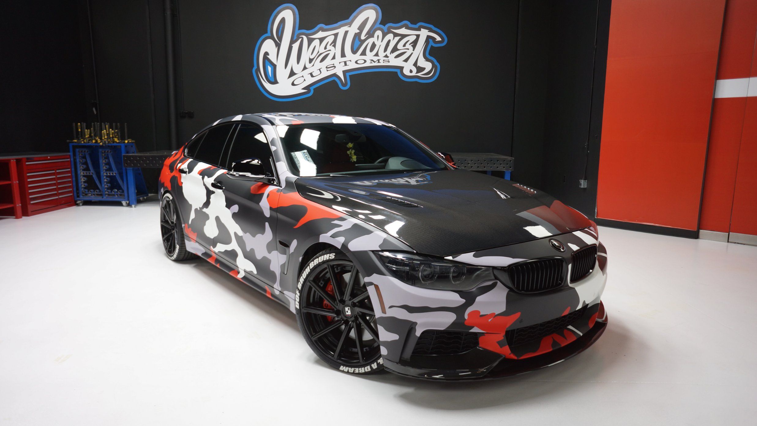 West Coast Customs машины