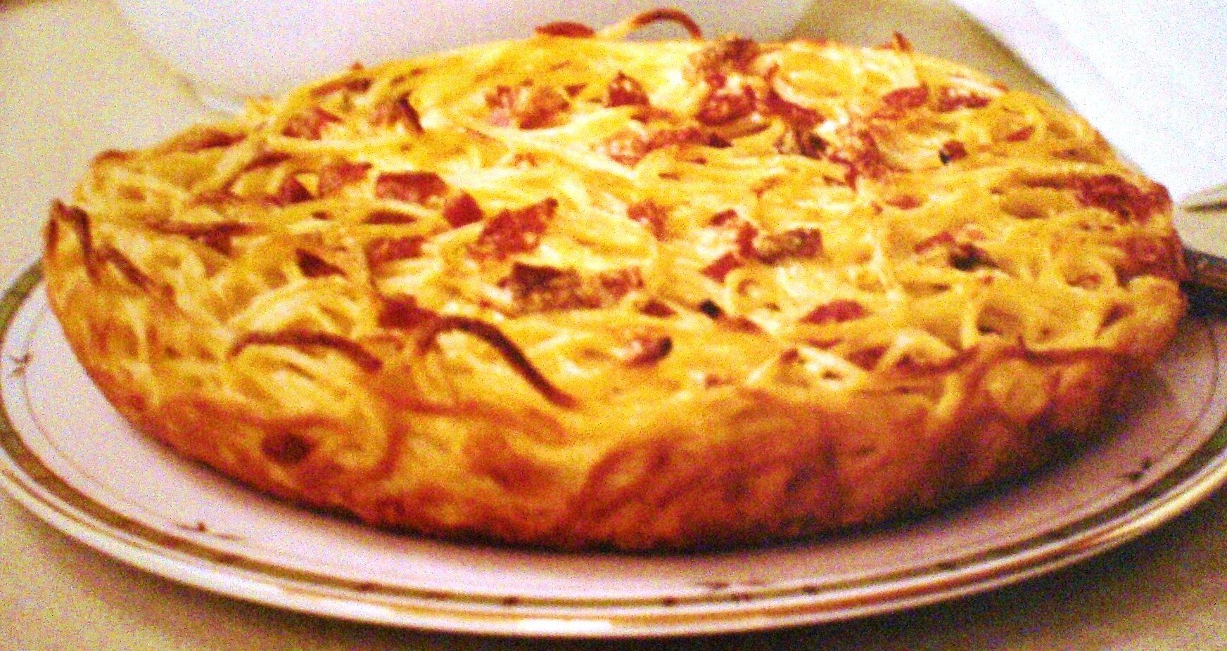 Пирог с макаронами