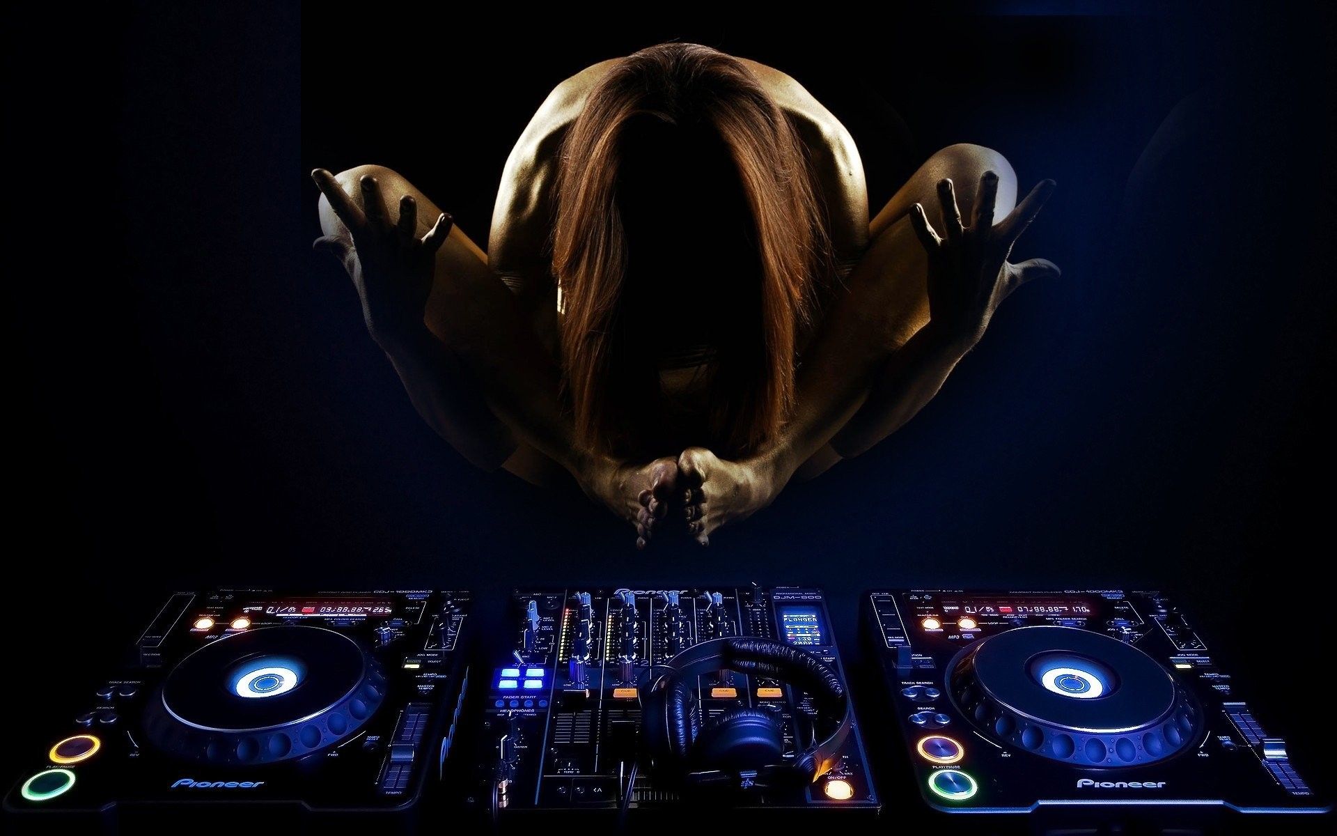 Dj Wallpapers 4k Hd Dj Backgrounds On Wallpaperbat