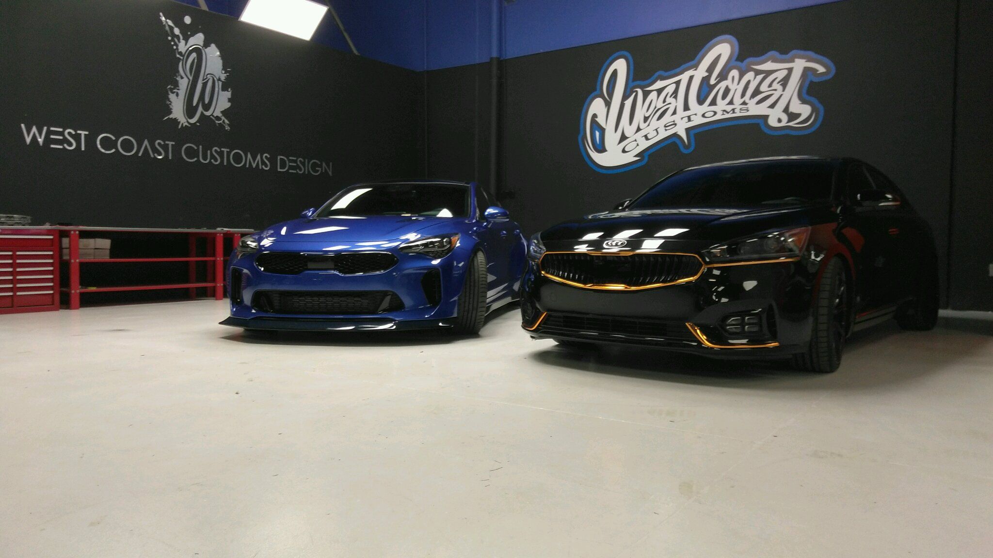 West Coast Customs машины