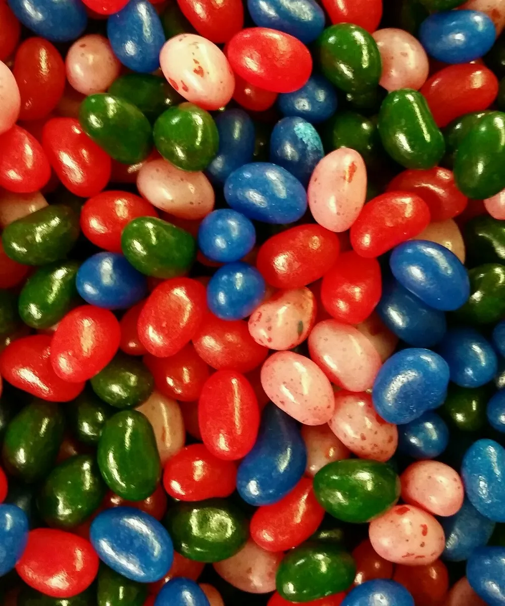 Loves jelly. Мармеладные яйца Jelly Beans. Харибо Jelly Beans. Jelly Bean.