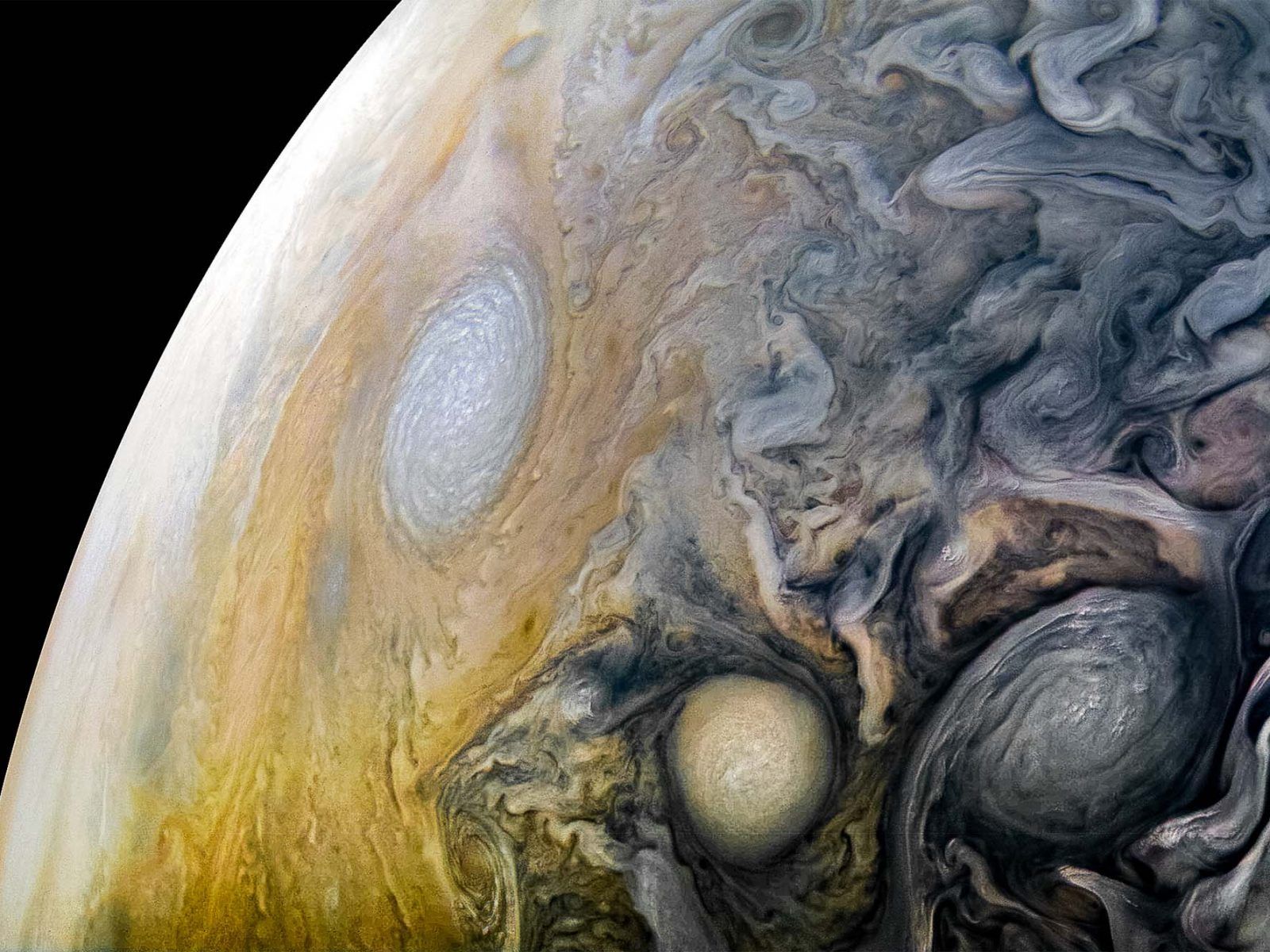 1600x1200 Stunning Close-Up Images of Jupiter, Its Storms, and a Dolphin Cloud | The  Brink | Boston University Wallpaper