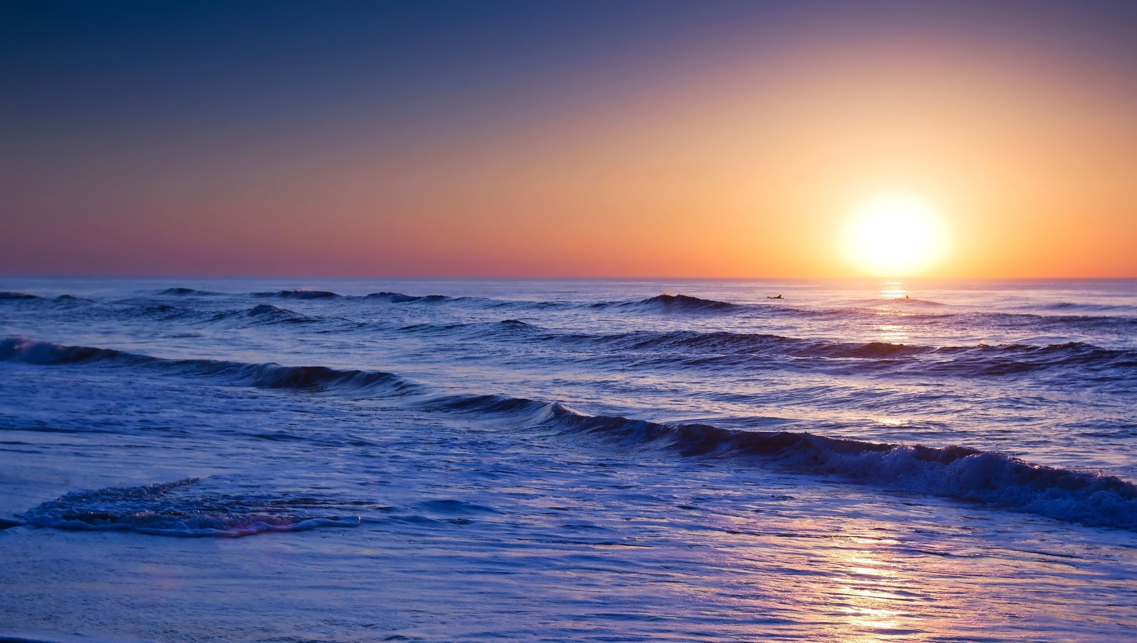 2319x1311 Haithem Hammad Photography. Ocean Sunrise. Ocean wallpaper, Beach wallpaper, Ocean on WallpaperBat