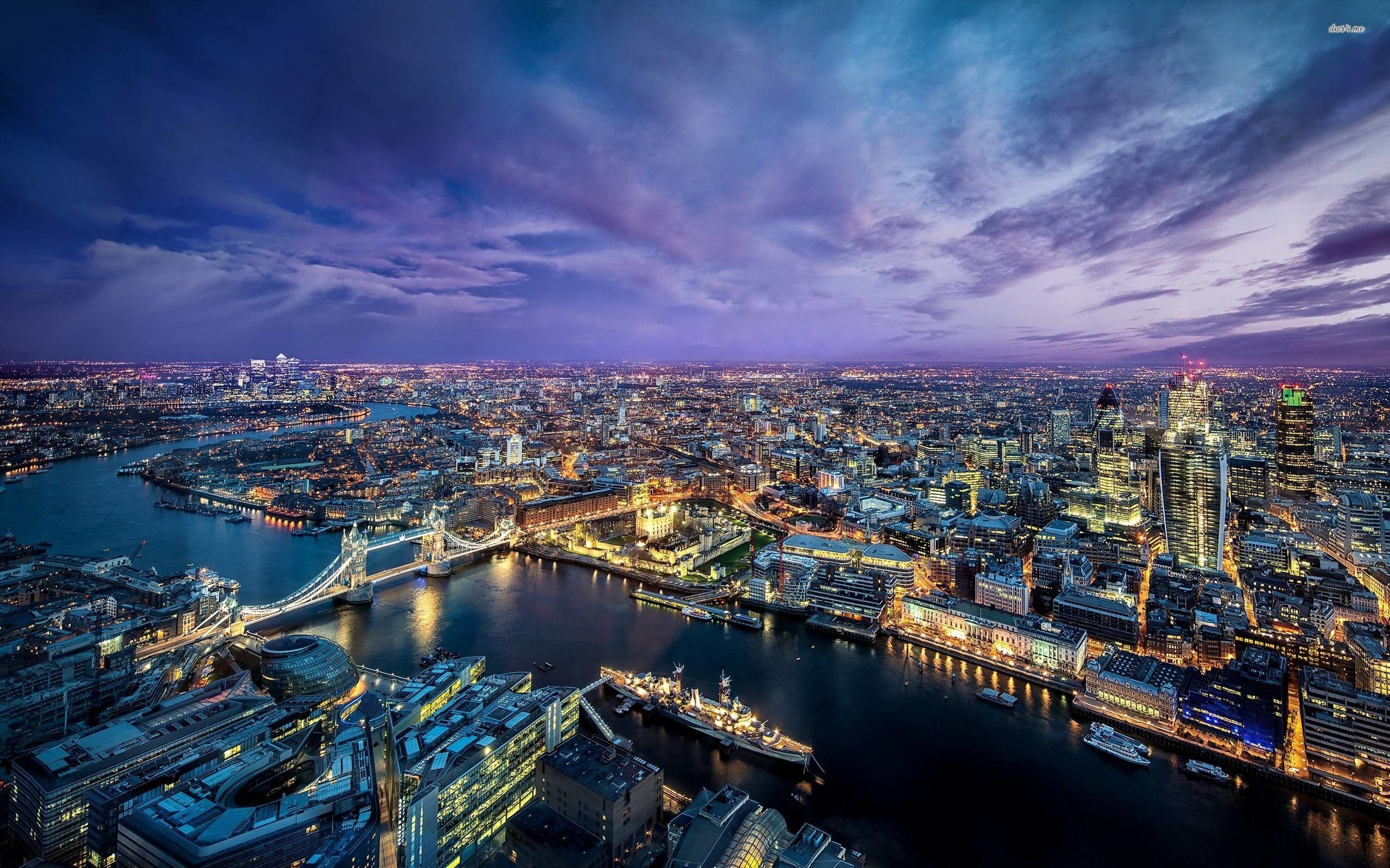 London Laptop Wallpapers 4k Hd London Laptop Backgrounds On Wallpaperbat