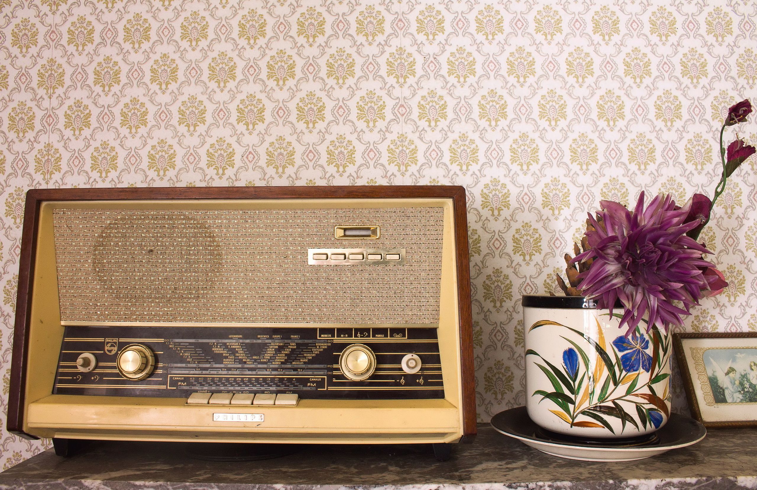 Vintage Radio Wallpapers - 4k, HD Vintage Radio Backgrounds On WallpaperBat