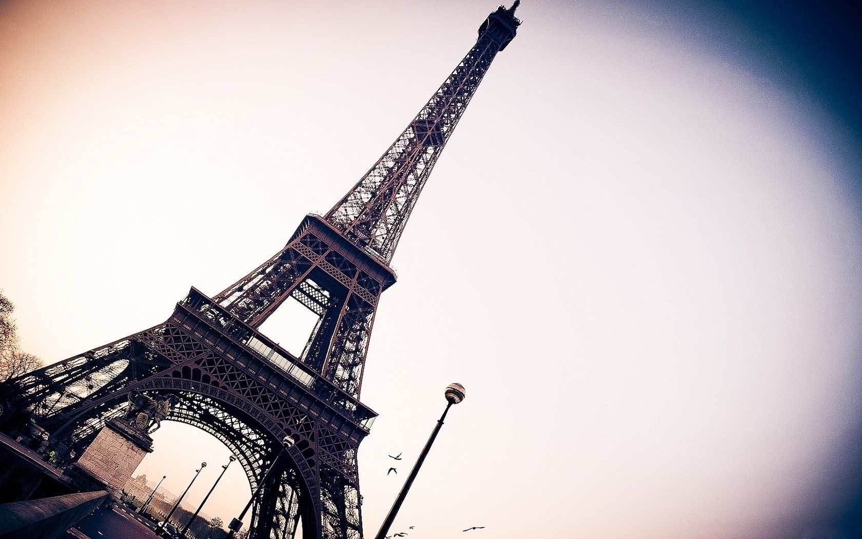 Large Eiffel Tower Wallpapers - 4k, HD Large Eiffel Tower Backgrounds ...