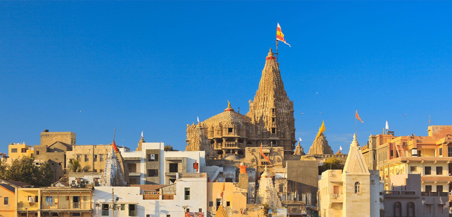 1500x721 Dwarkadhish Temple Wallpaper