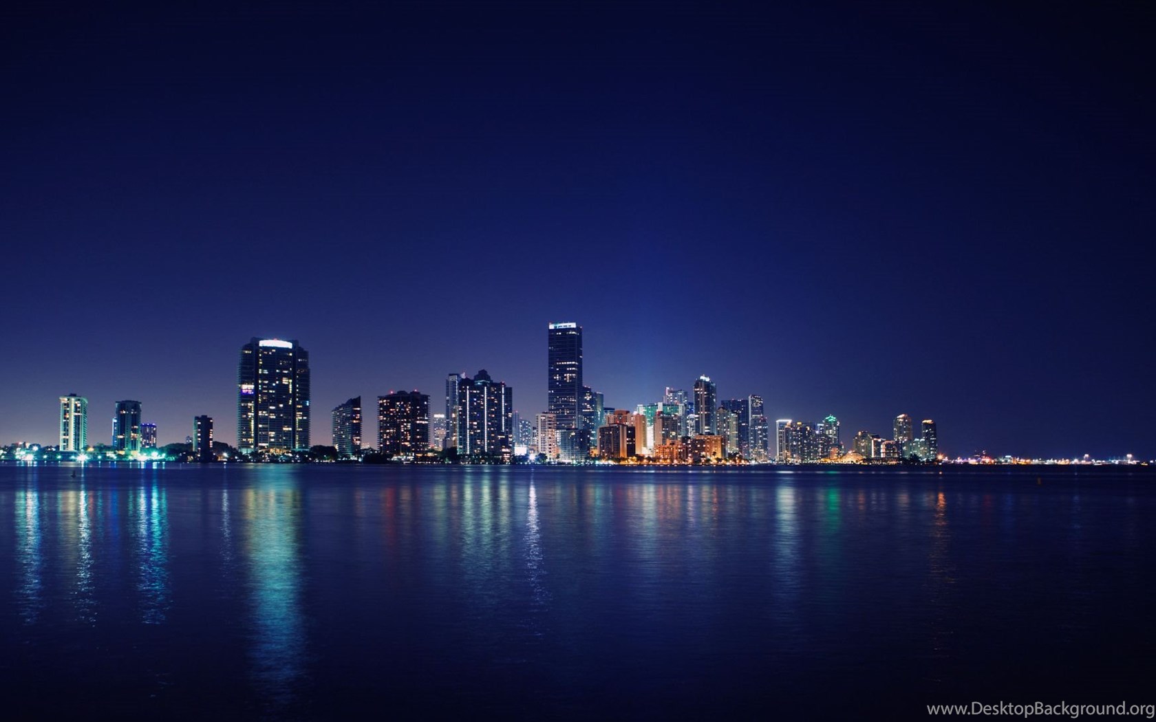 Miami Skyline Wallpapers - 4k, HD Miami Skyline Backgrounds on WallpaperBat