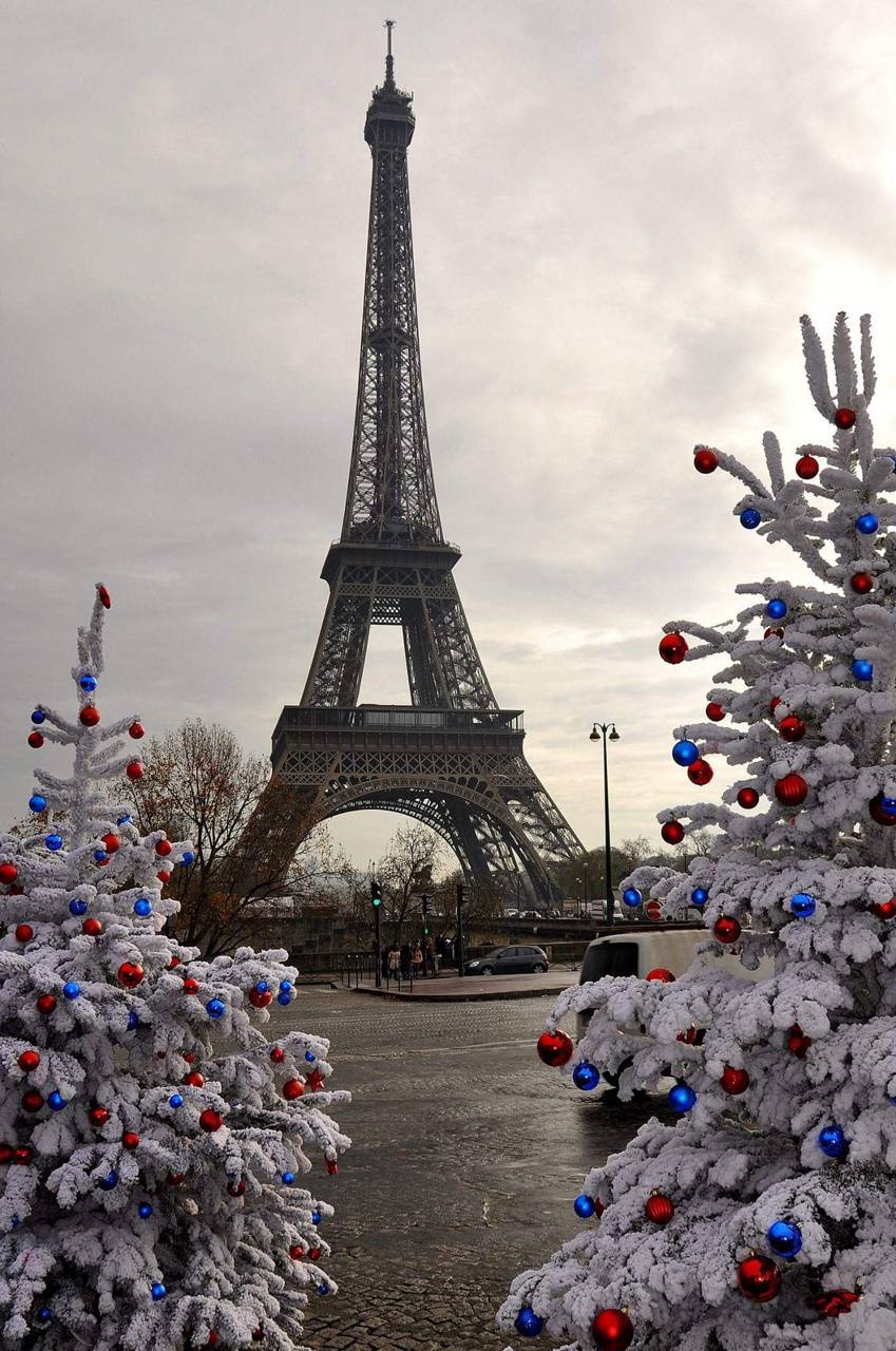 Christmas in Paris Wallpapers 4k, HD Christmas in Paris Backgrounds