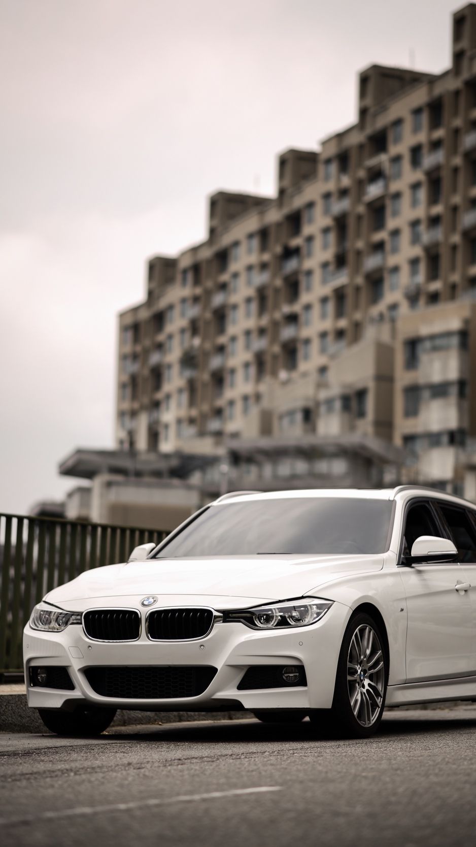 Bmw Iphone Wallpapers 4k Hd Bmw Iphone Backgrounds On Wallpaperbat