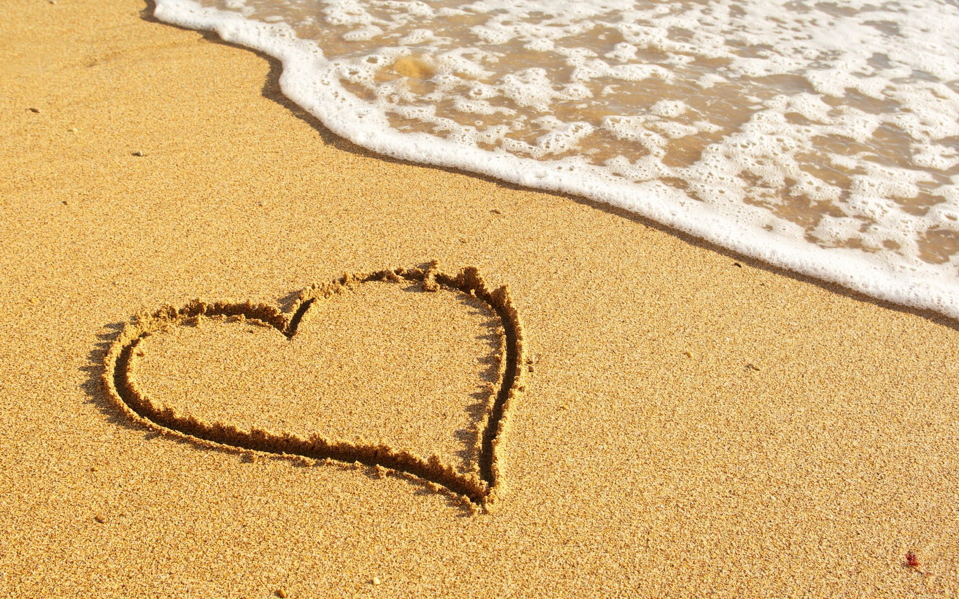 1920x1200 Love Heart on Sand, Beautiful Love Heart On Sand on WallpaperBat