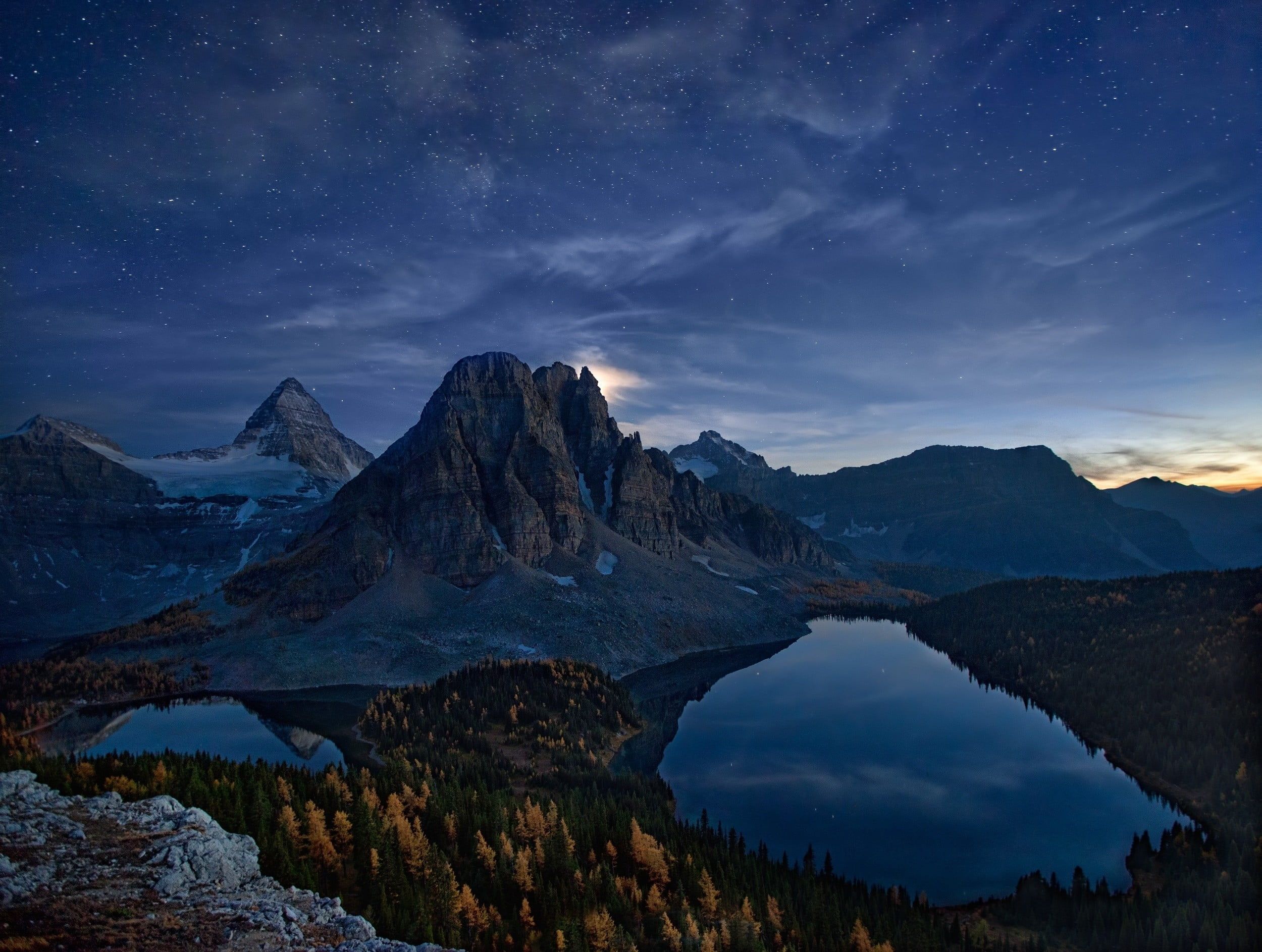 2500x1886 Gray and black mountains, Canada, starry night, mountains, lake HD ... Wallpaper