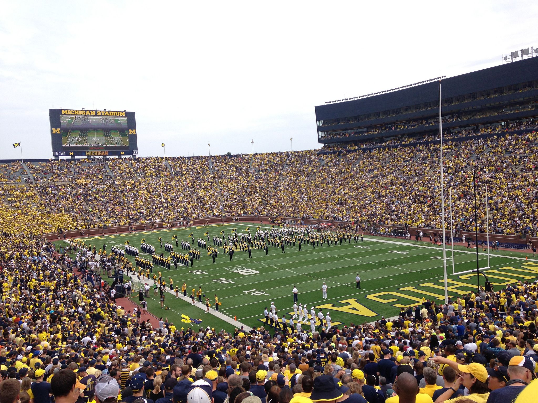 Big House Michigan Stadium Wallpapers - 4k, HD Big House Michigan ...