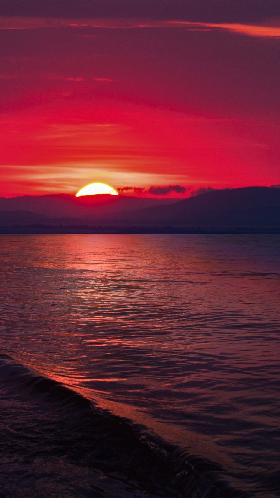 950x1689 iPhone Wallpaper. Sky, Afterglow, Horizon, Red sky at morning, Sunset, Sunrise on WallpaperBat