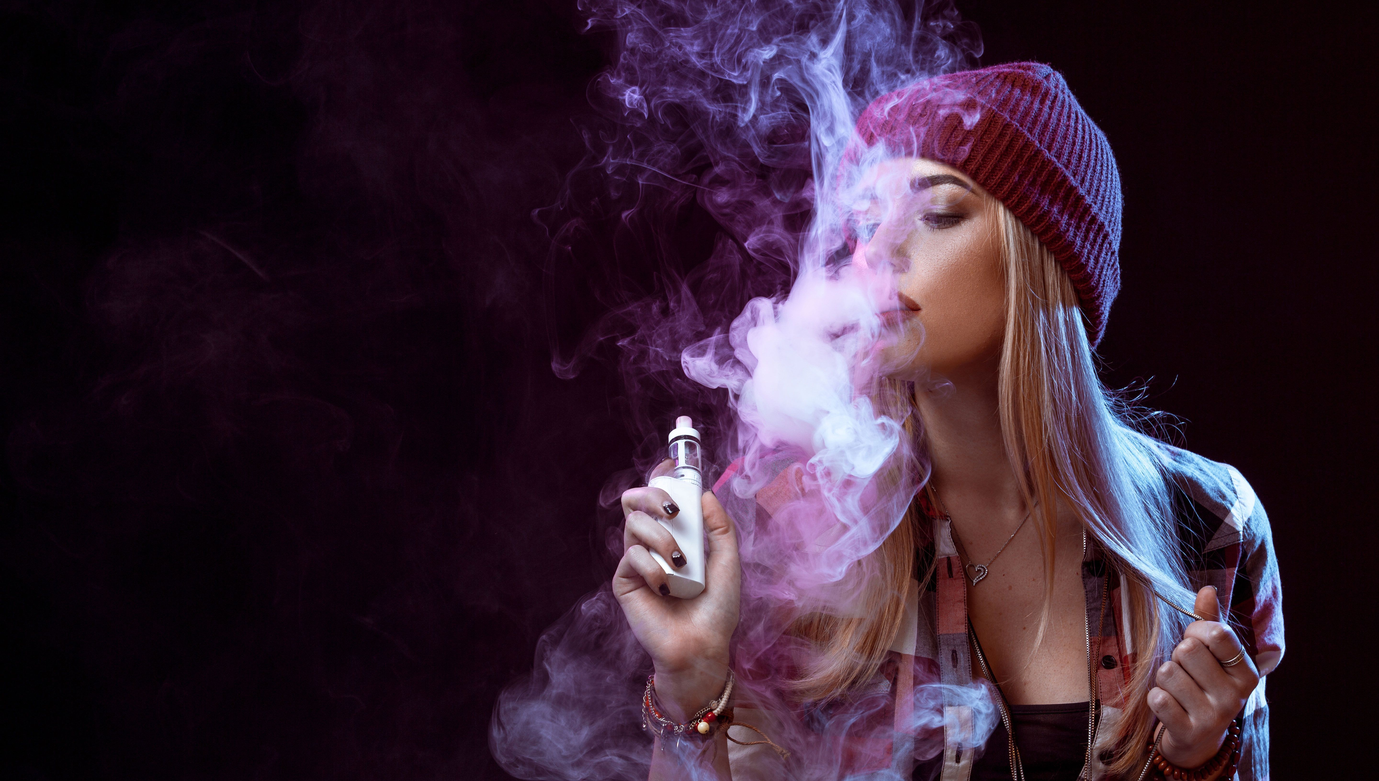 Vape Girl Wallpapers - 4k, HD Vape Girl Backgrounds On WallpaperBat