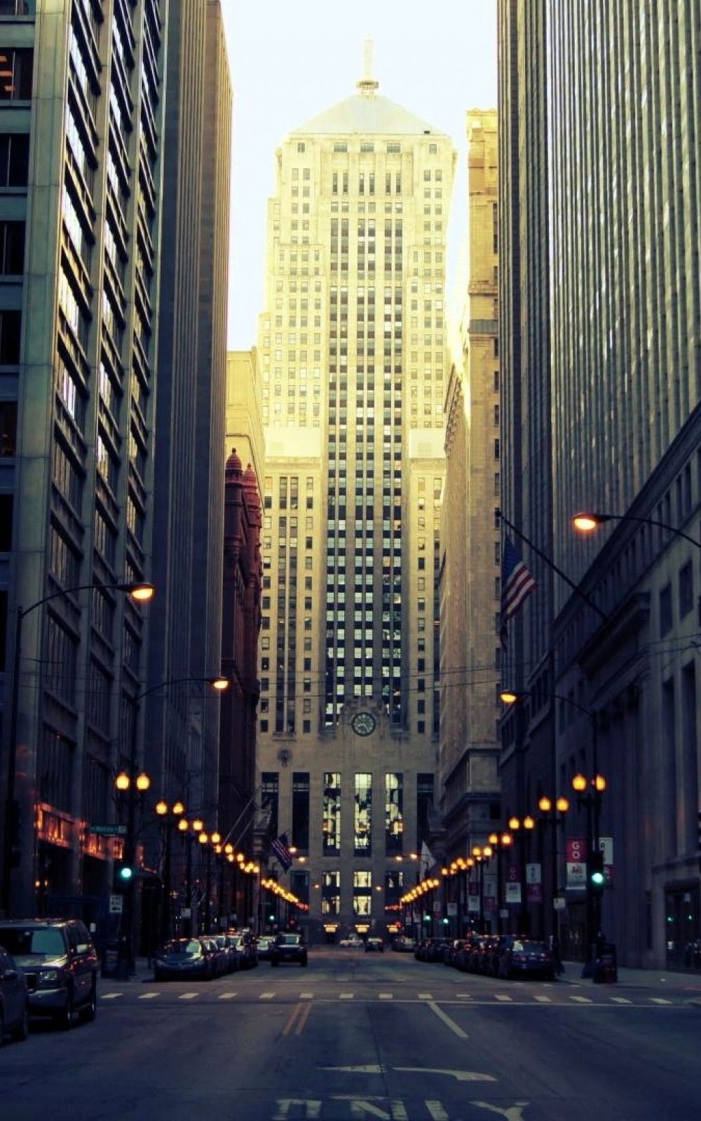 1000x1600 Chicago iPhone Wallpaper - Top Free Chicago iPhone Background on WallpaperBat