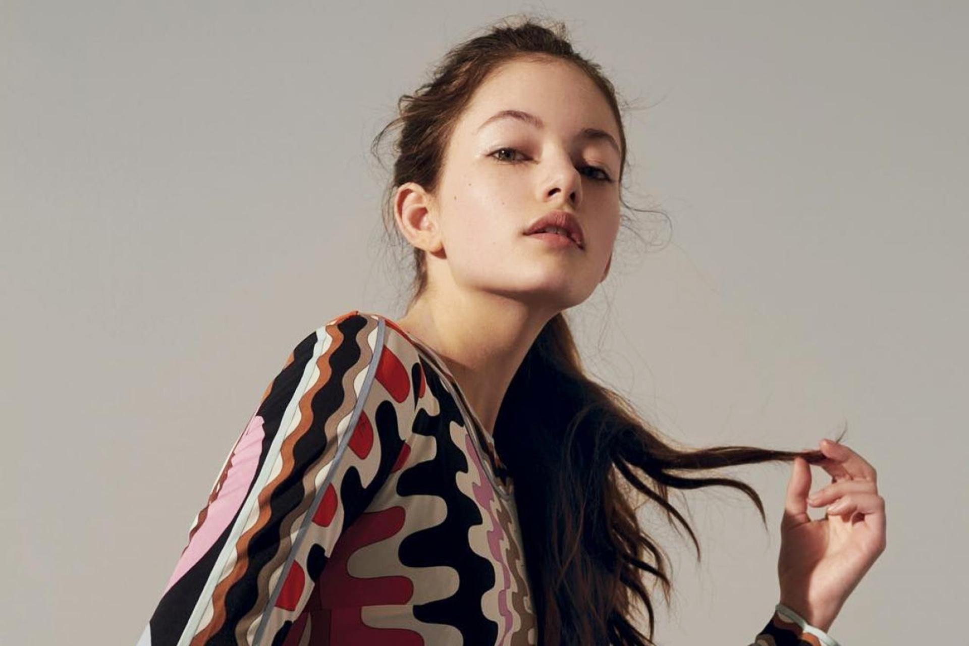 mackenzie-foy-wallpapers-4k-hd-mackenzie-foy-backgrounds-on-wallpaperbat
