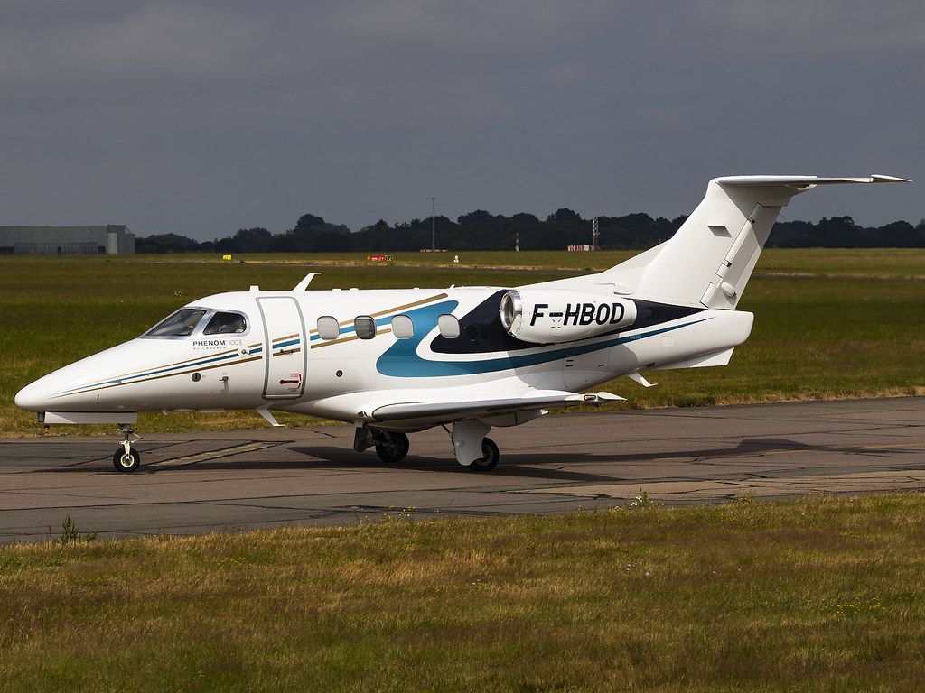 1024x768 Jet Key | Embraer EMB-500 Phenom 100 | F-HBOD | Taxiing to t… | Flickr Wallpaper