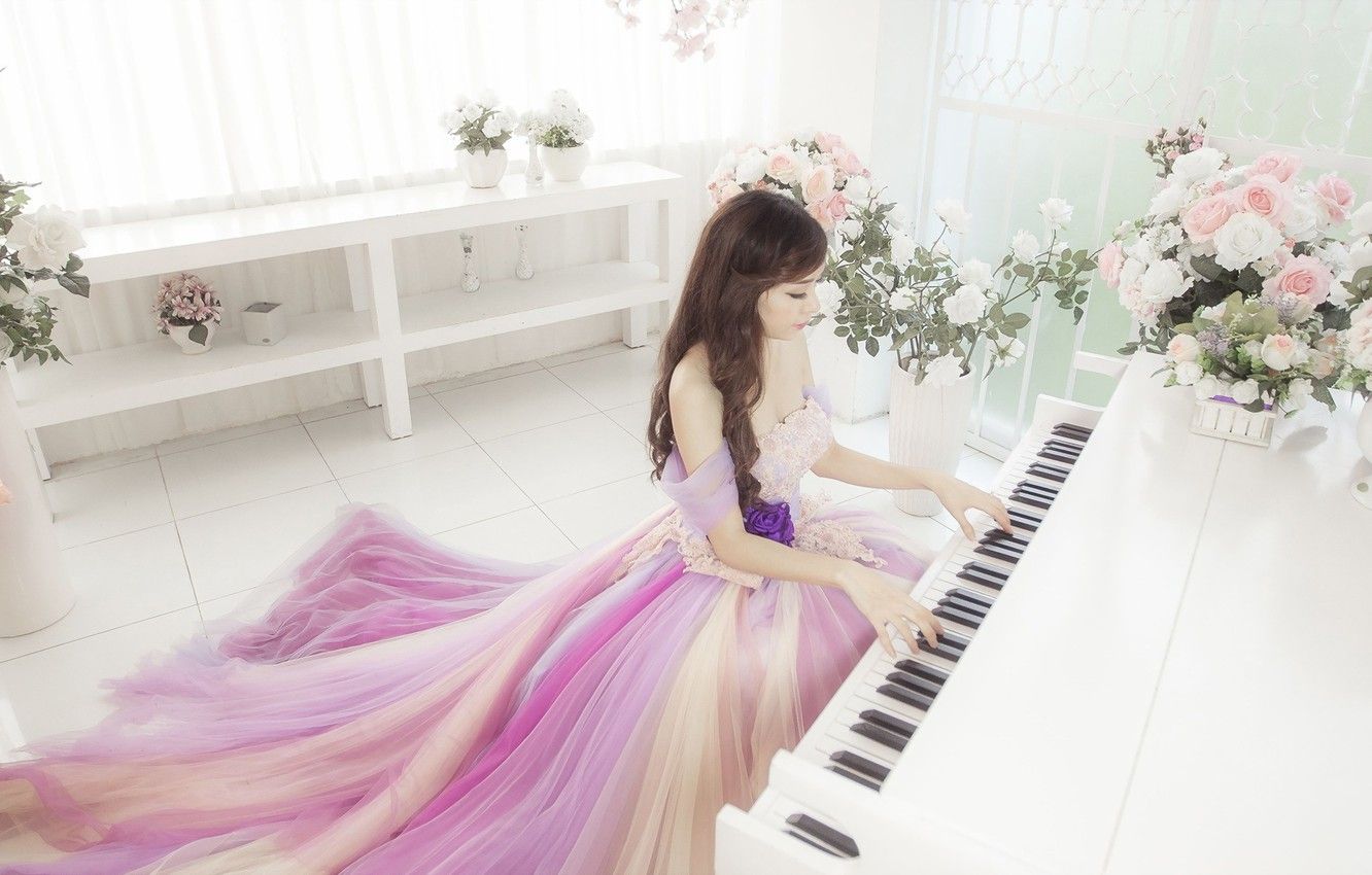 Piano Girl Wallpapers K Hd Piano Girl Backgrounds On Wallpaperbat
