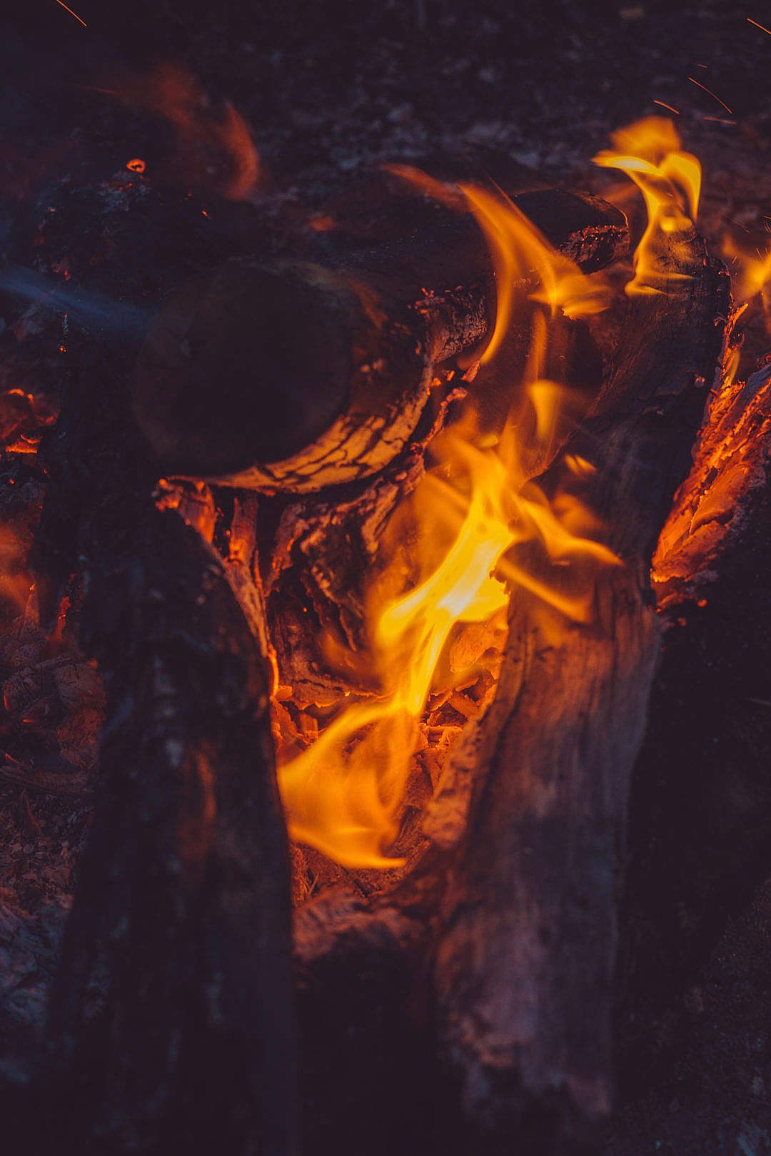 Campfire iPhone Wallpapers - 4k, HD Campfire iPhone Backgrounds on ...