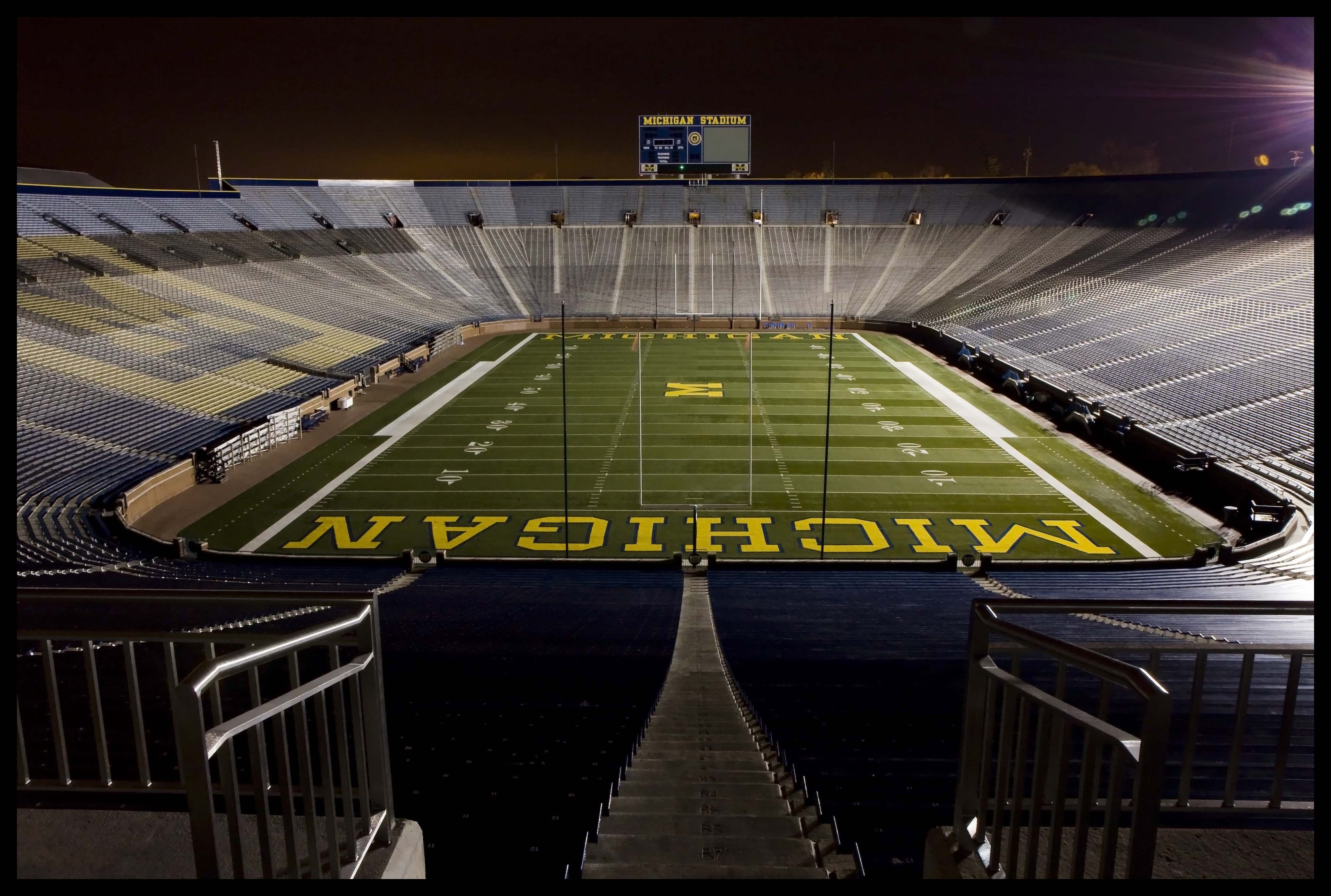 Big House Michigan Stadium Wallpapers - 4k, HD Big House Michigan ...