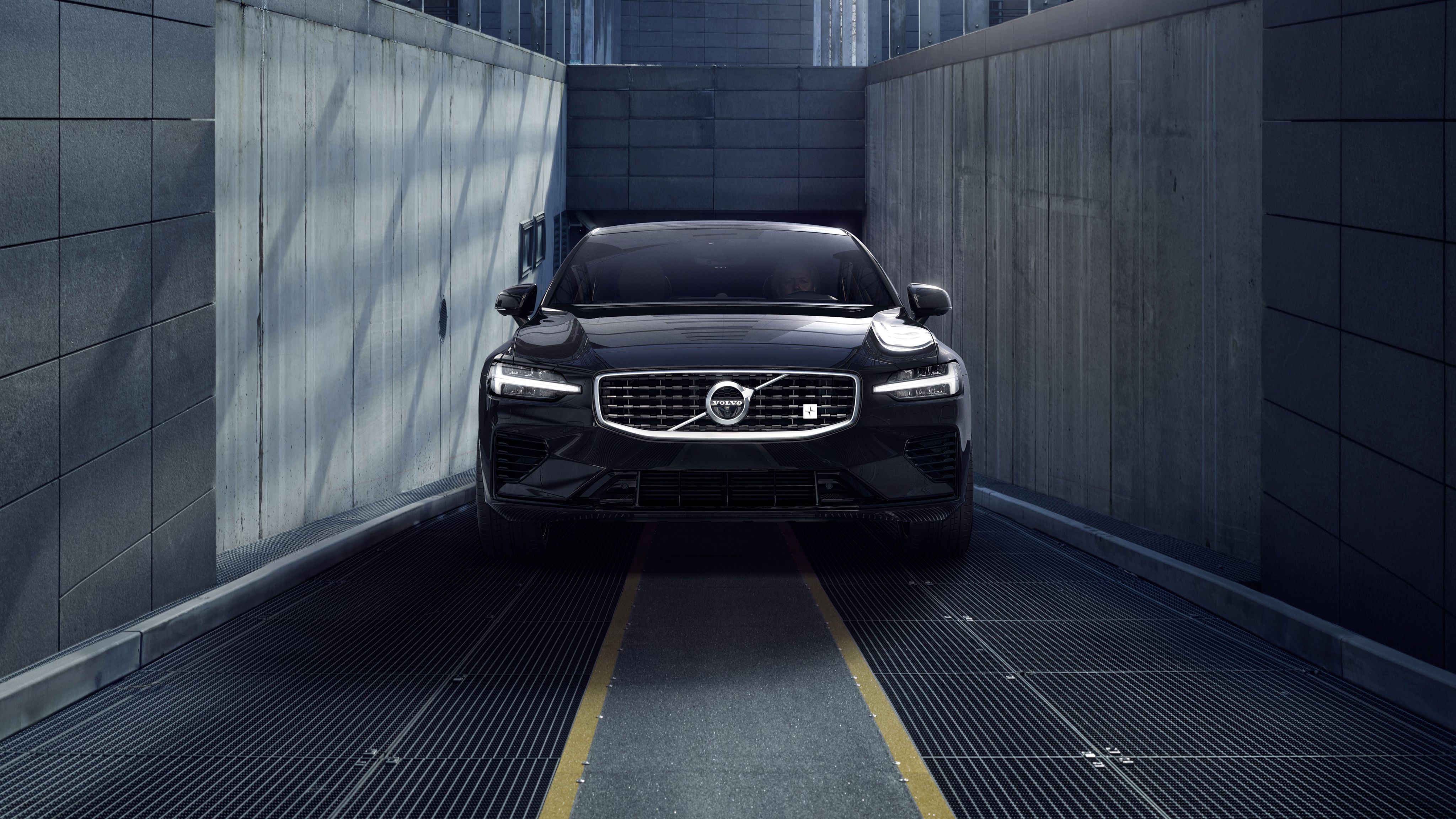 Volvo Wallpapers 4k Hd Volvo Backgrounds On Wallpaperbat