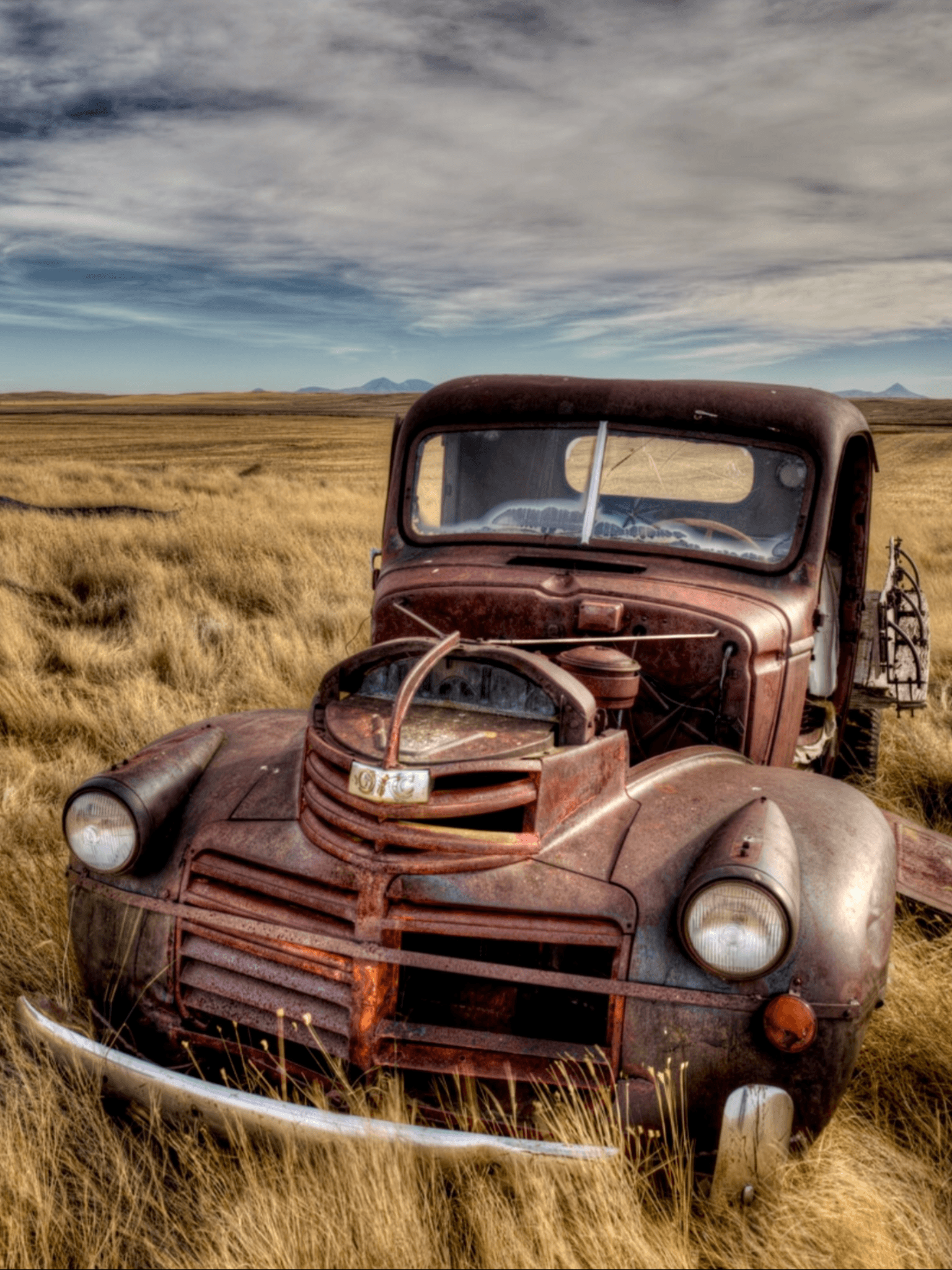 Finding cars. Фон автомобильная тематика. Фон авто HDR. HDR фотографии авто. Мне крутые и старые машины.