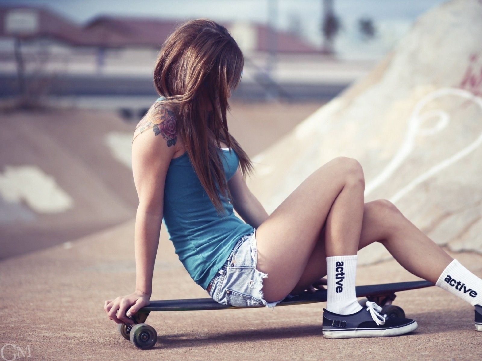 Hottest Female Skateboarders