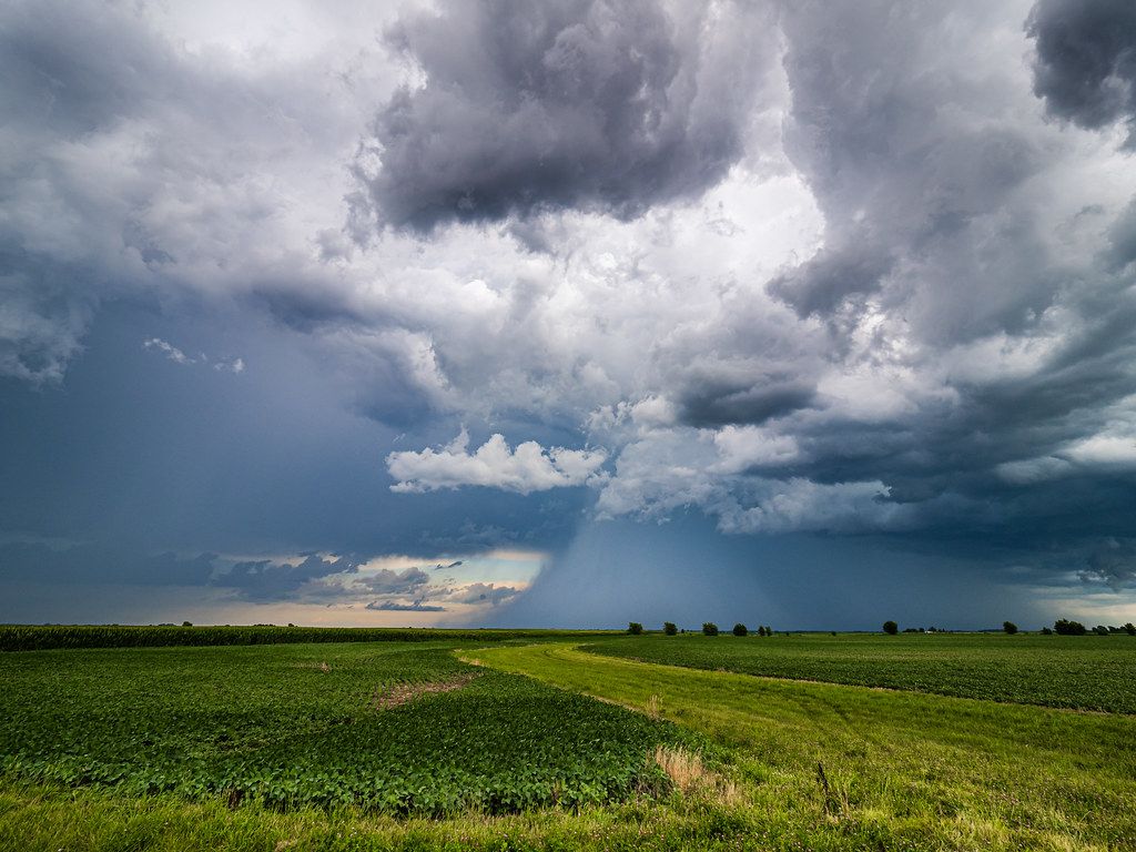 Summer Storm Wallpapers - 4k, HD Summer Storm Backgrounds on WallpaperBat