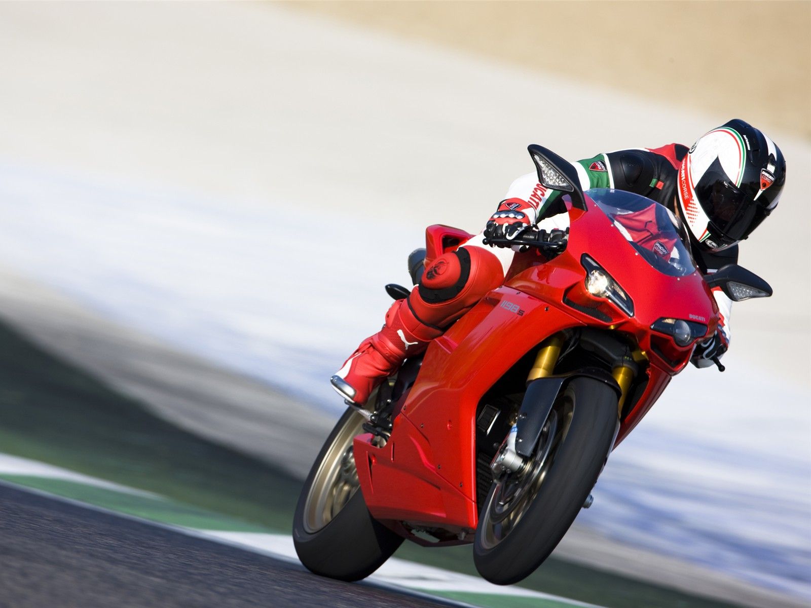 Ducati Bike HD Wallpapers - 4k, HD Ducati Bike Backgrounds on WallpaperBat