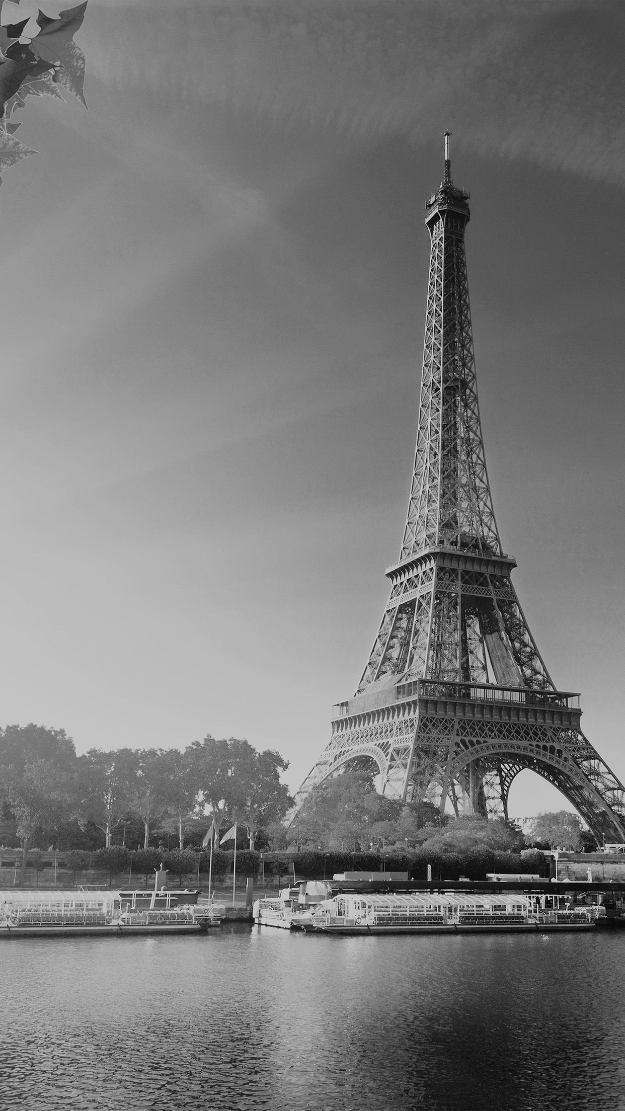 Eiffel Tower iPhone Wallpapers - 4k, HD Eiffel Tower iPhone Backgrounds