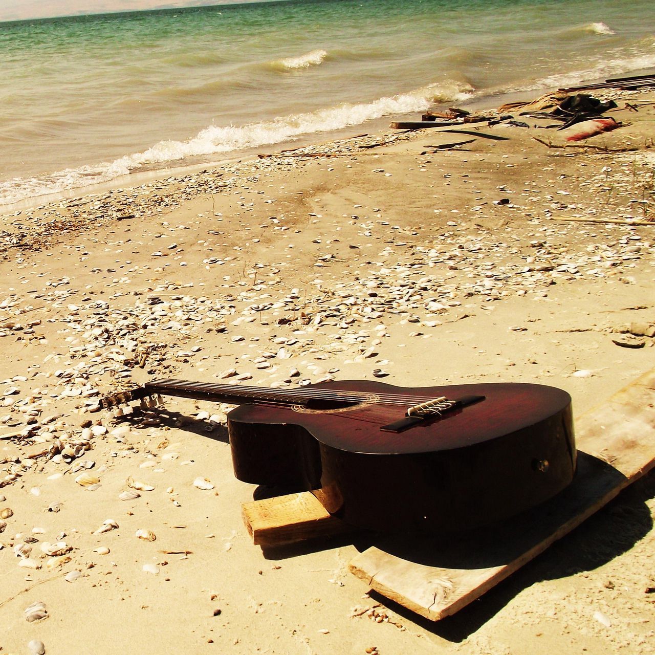 Beach Guitar Wallpapers - 4k, HD Beach Guitar Backgrounds on WallpaperBat