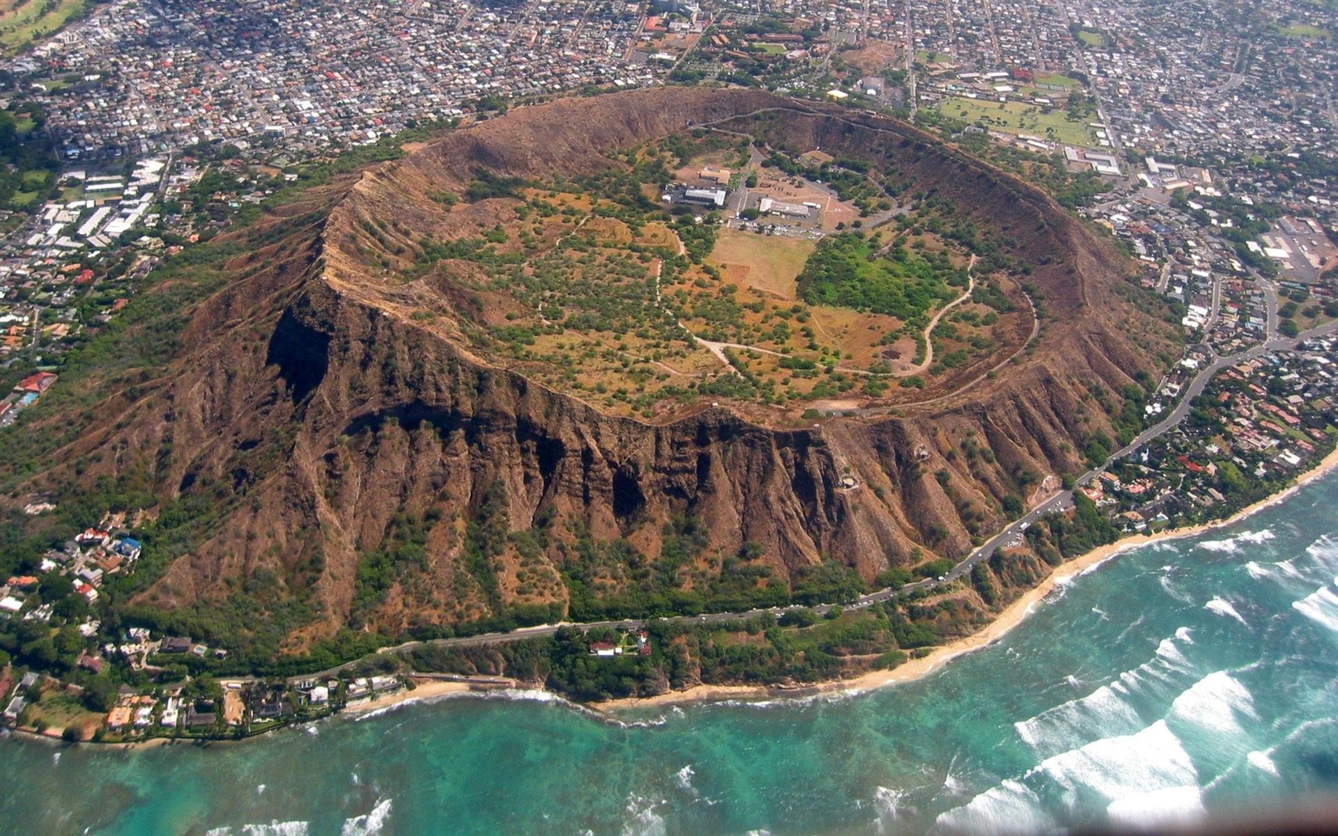 1920x1200 Diamond Head Oahu Hawaii wallpapers | Diamond Head Oahu Hawaii stock photos Wallpaper