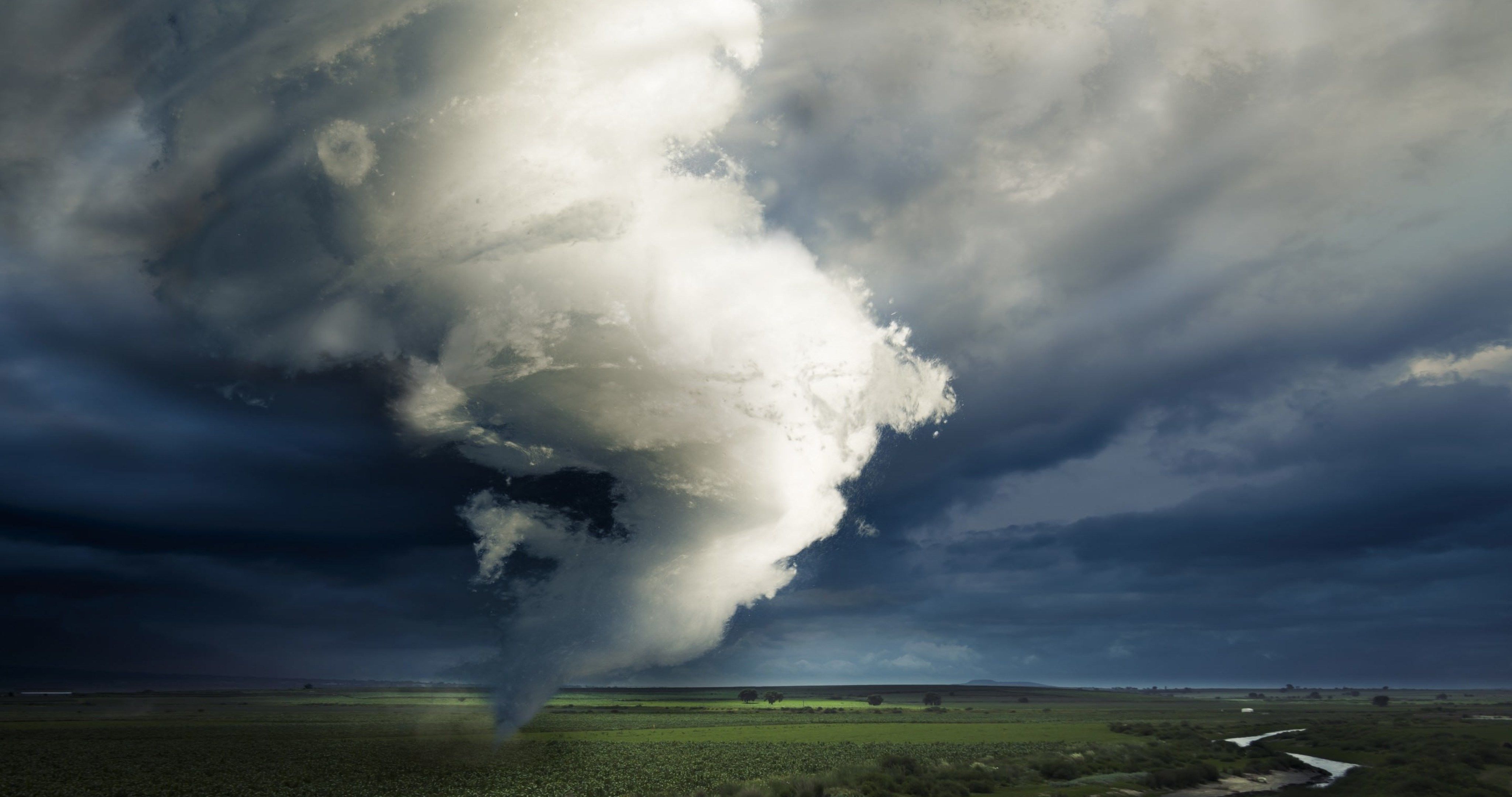 HD Tornado Wallpapers - 4k, HD Tornado Backgrounds on WallpaperBat