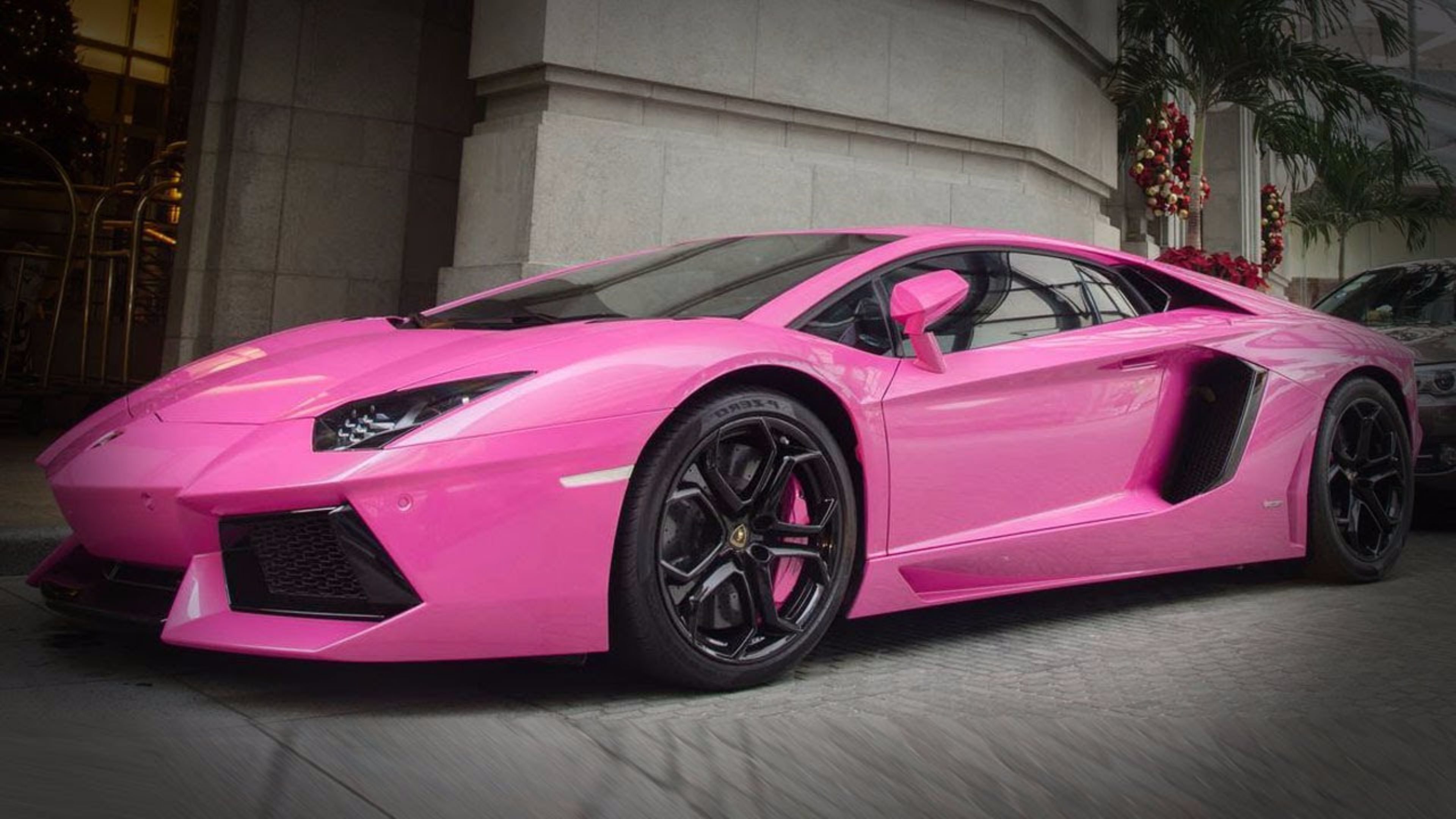 3840x2160 Pink Lamborghini Wallpaper.
