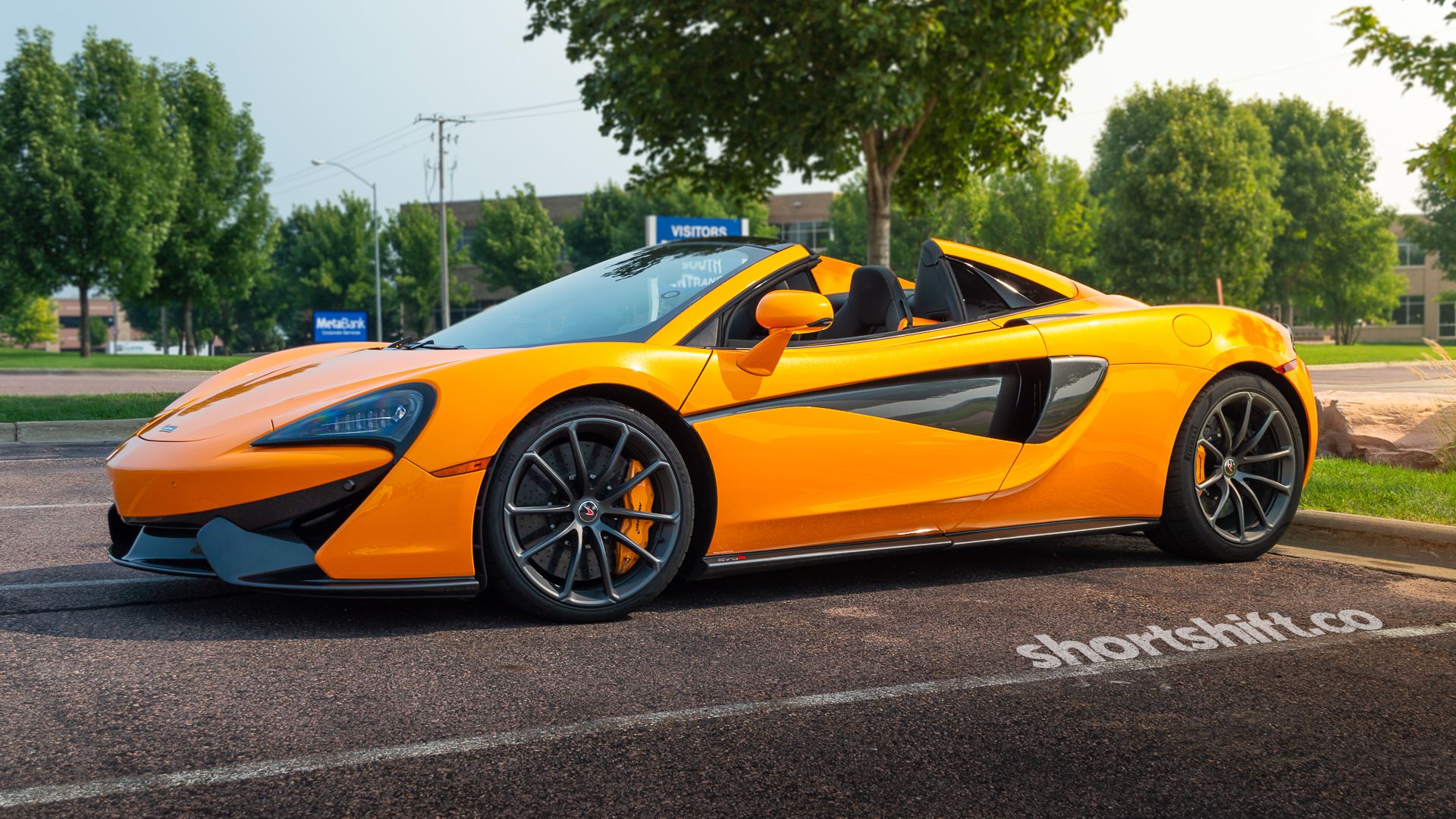 MCLAREN 570 Р¶РµР»С‚С‹Р№