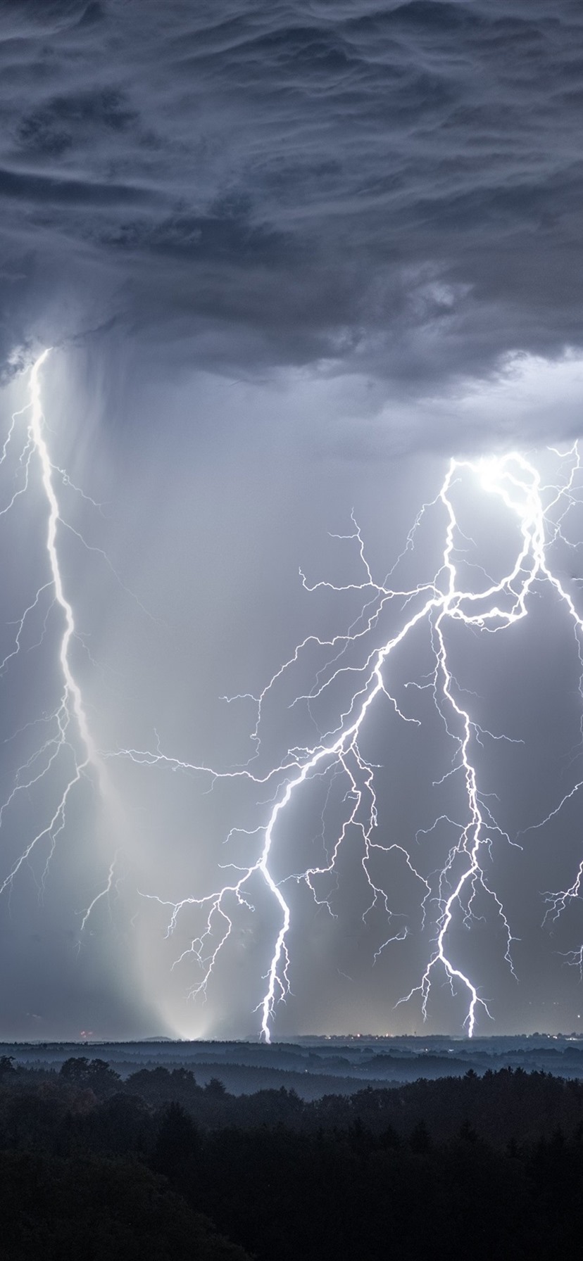 iPhone Storm Wallpapers - 4k, HD iPhone Storm Backgrounds on WallpaperBat