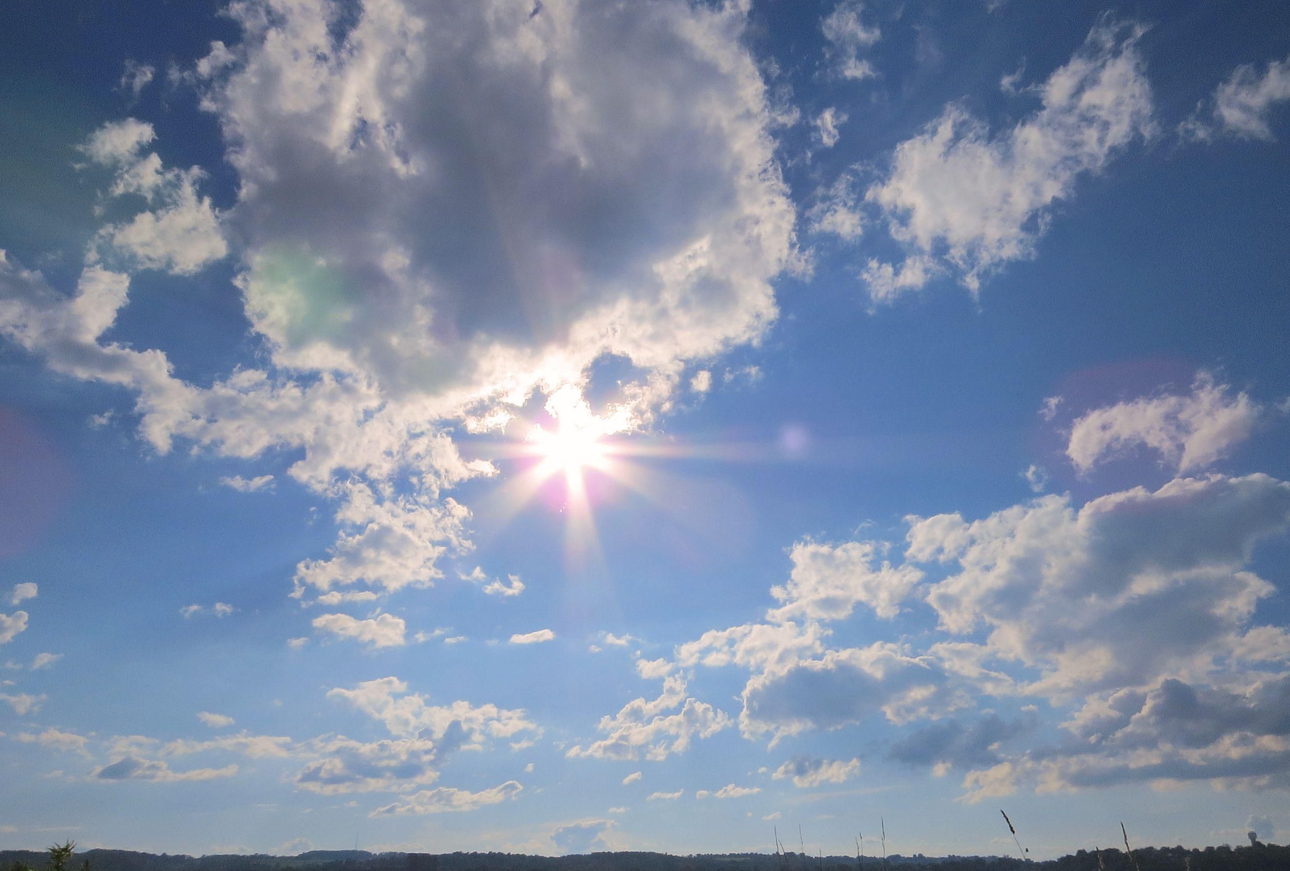 Sunny Sky Wallpapers - 4k, HD Sunny Sky Backgrounds on WallpaperBat