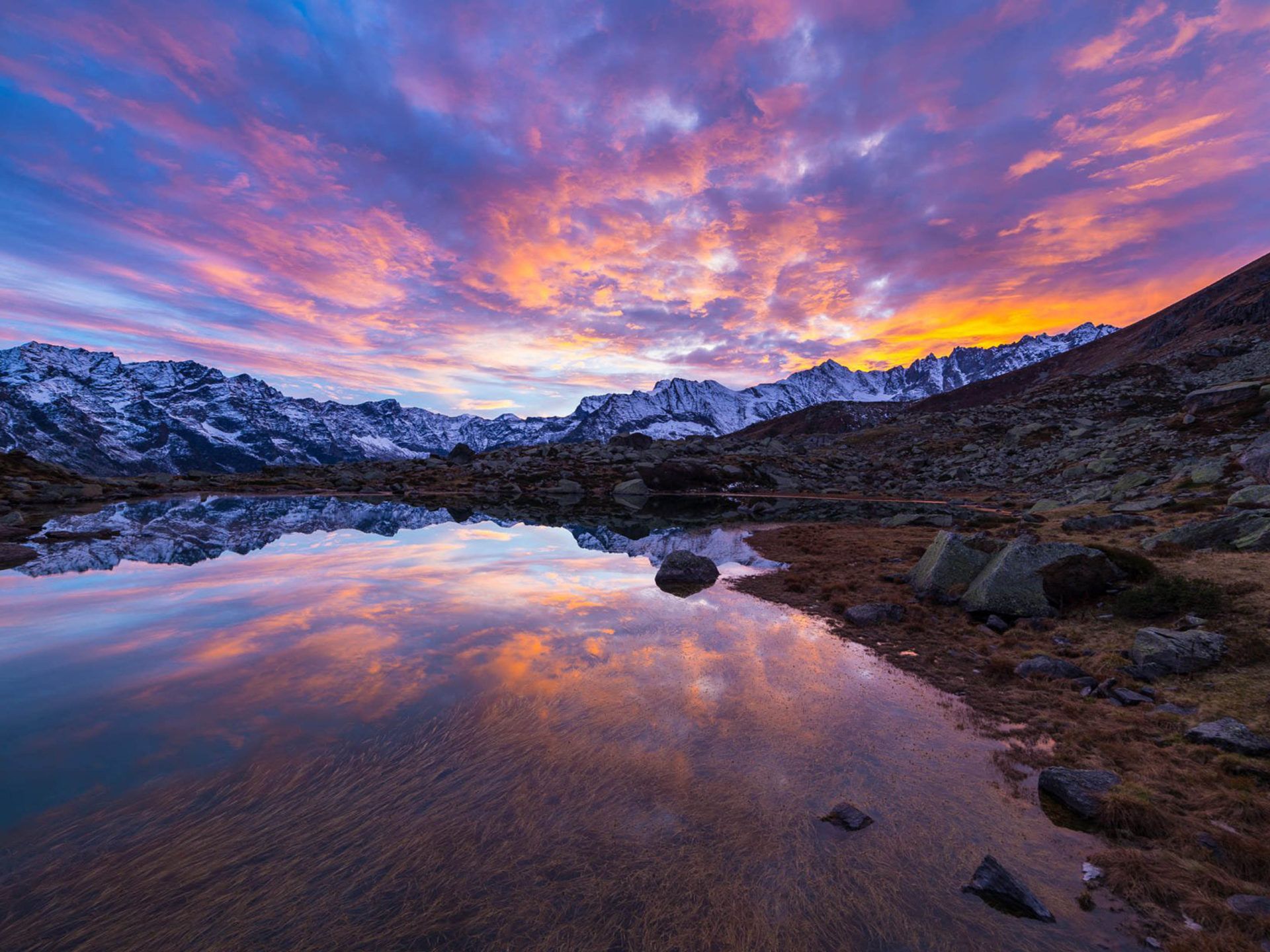 1920x1440 Alpine Lake In Italian Alps Colorful Sky Sunset Snow Mountain Range  Landscape Reflection Photo 4k Ultra Hd Wallpapers For Computer And Laptop :  Wallpapers13.com Wallpaper