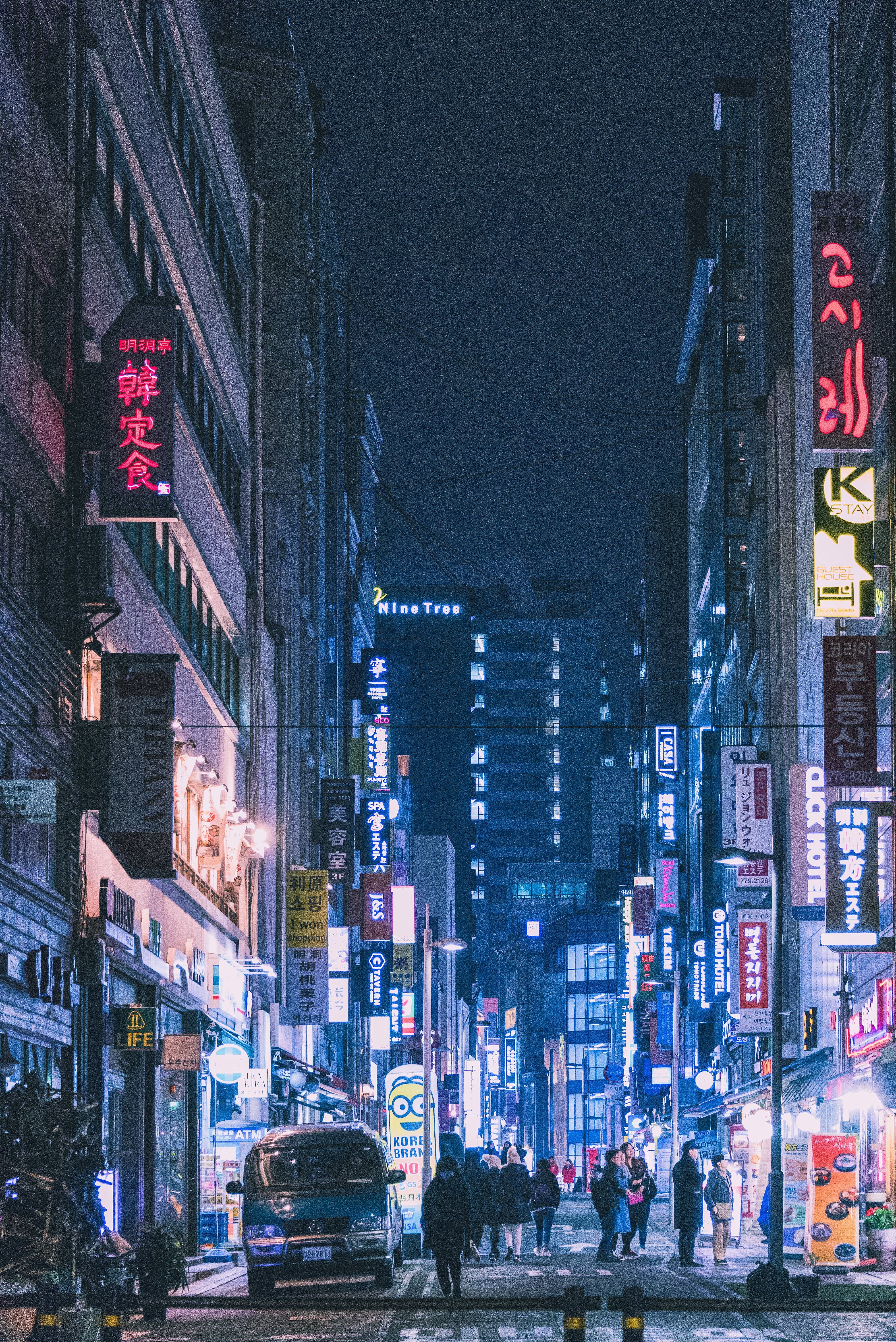 4016x6016 Street in Seoul, South Korea (x-post from /r/cityporn) | iPhone X ... Wallpaper