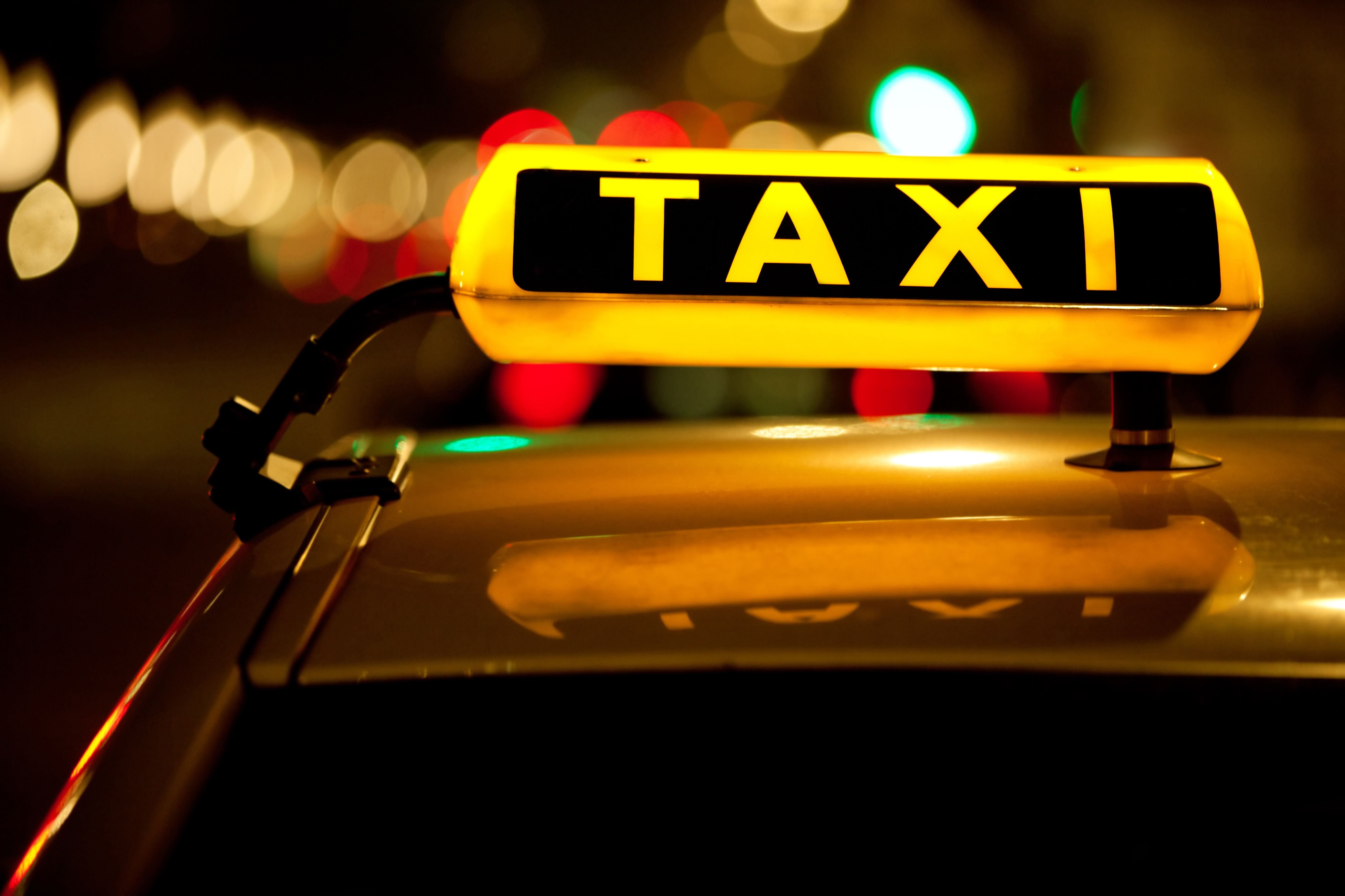 Taxi Wallpapers 4k Hd Taxi Backgrounds On Wallpaperbat 7550