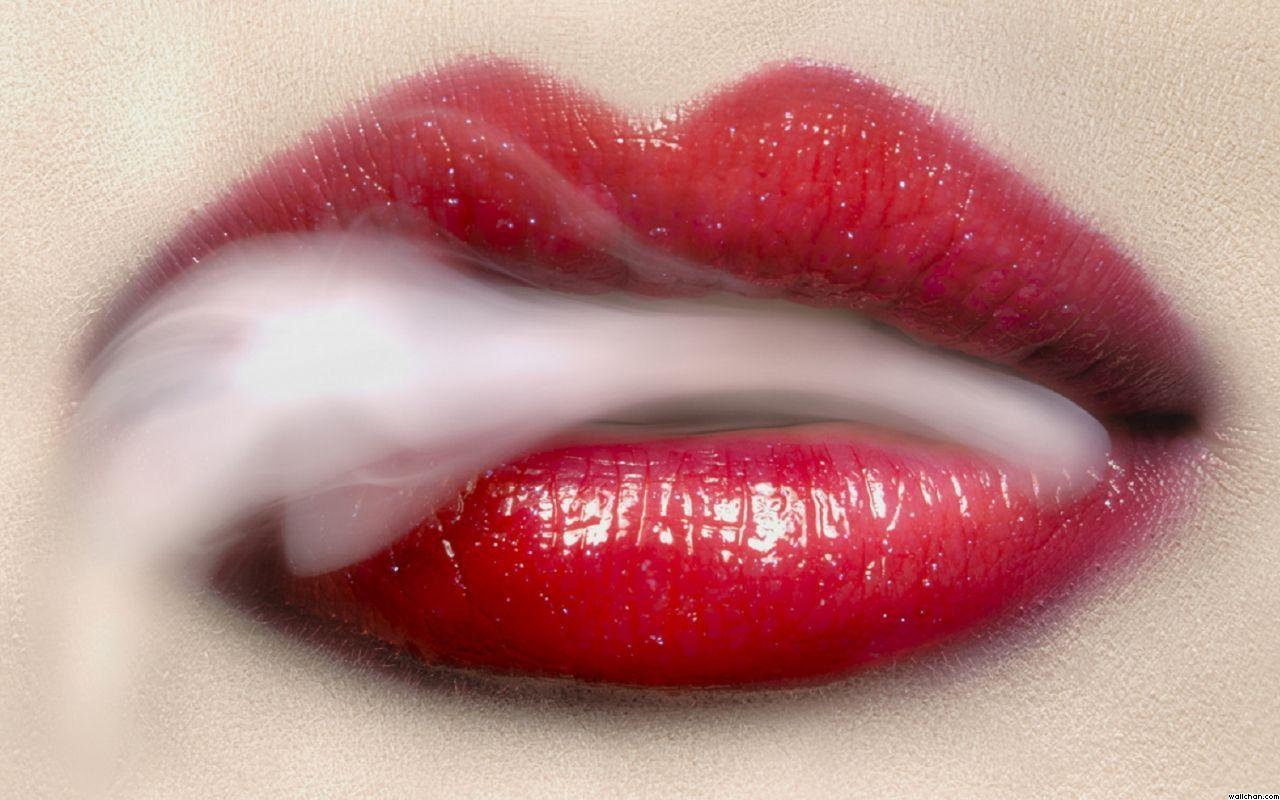 Red Lips Smoke Wallpapers.