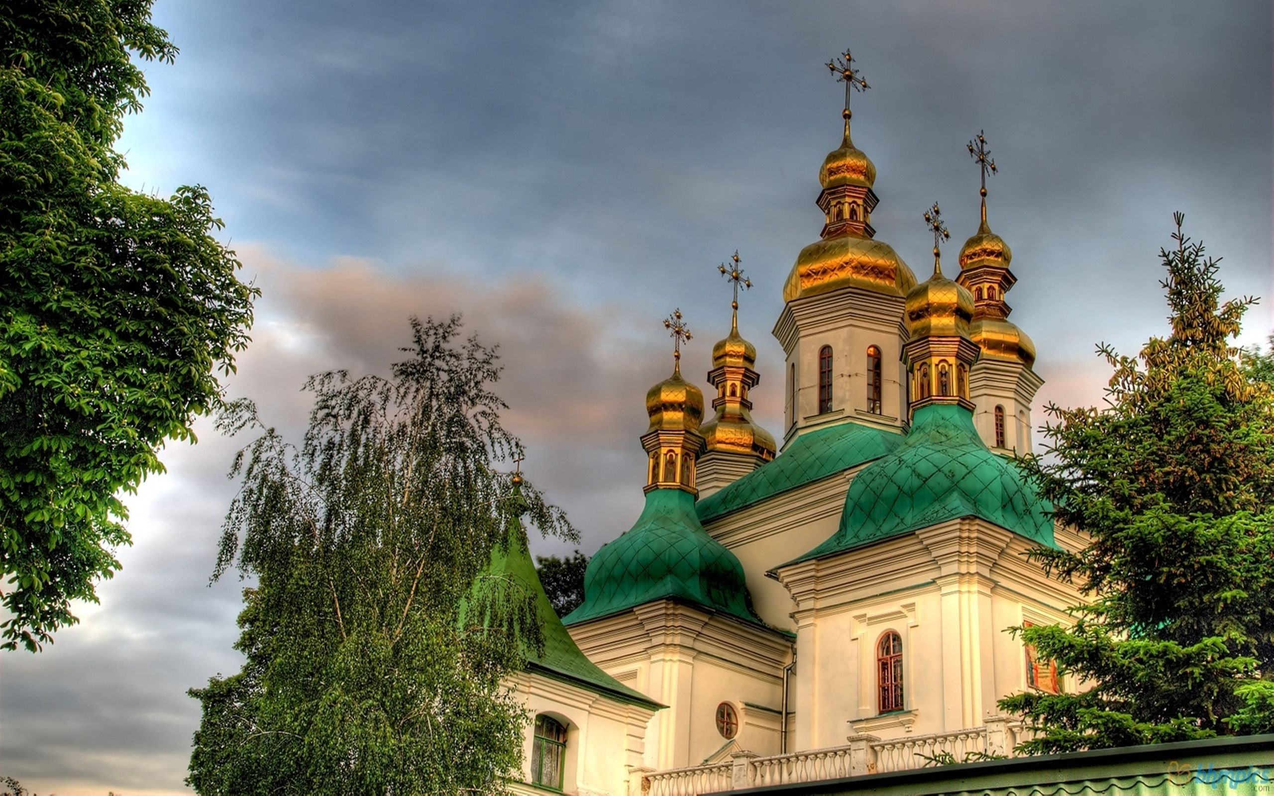 Православный храм какие есть. Симеоновский монастырь (Киев). Оптина пустынь монастырь. Оптина пустынь природа.